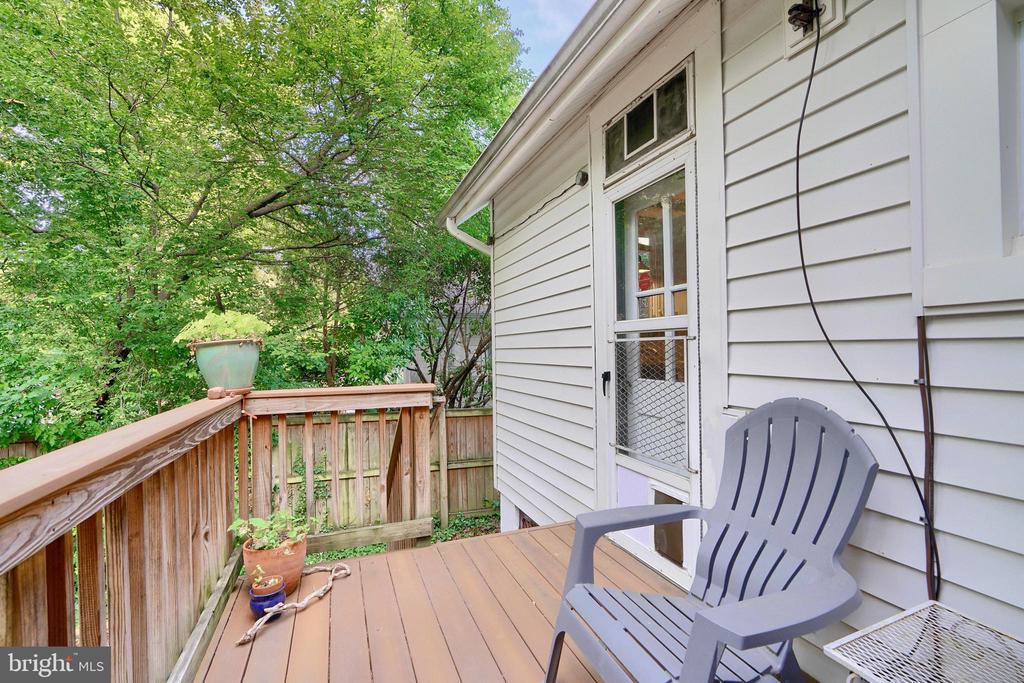 423 WESTGATE ROAD