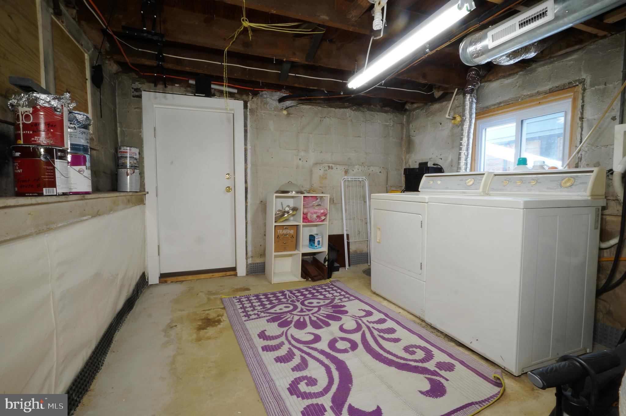 2076 ROCKROSE AVENUE