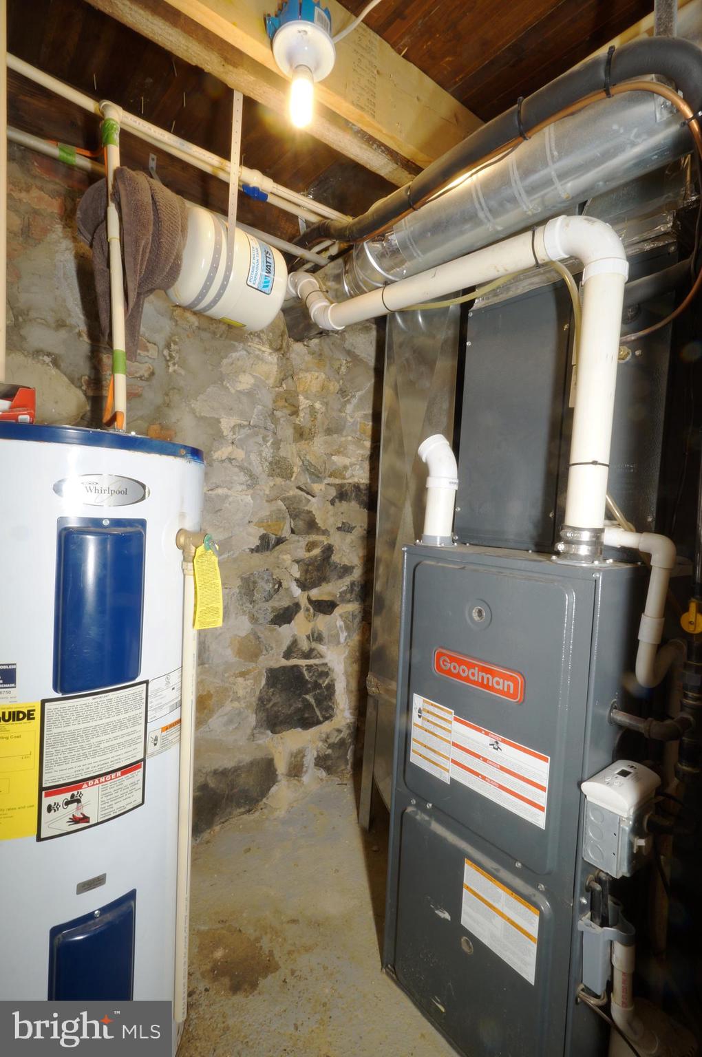 2076 ROCKROSE AVENUE