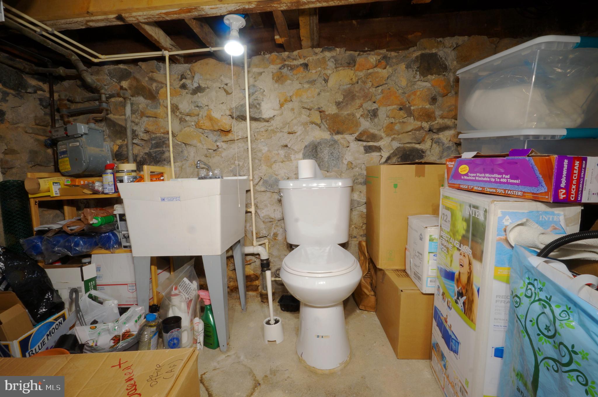 2076 ROCKROSE AVENUE