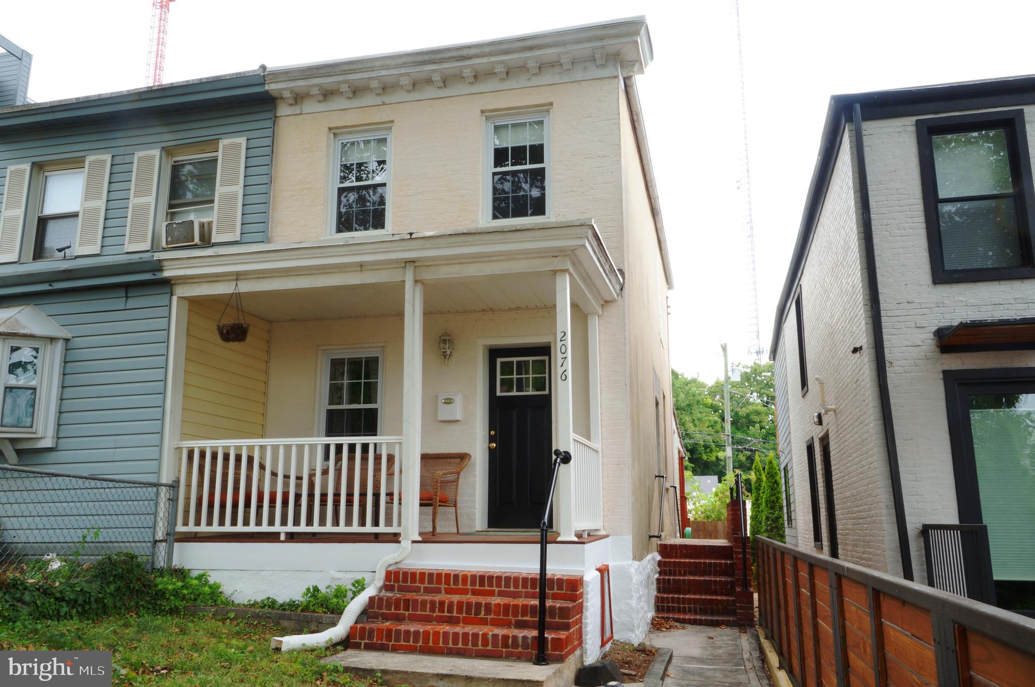 2076 ROCKROSE AVENUE