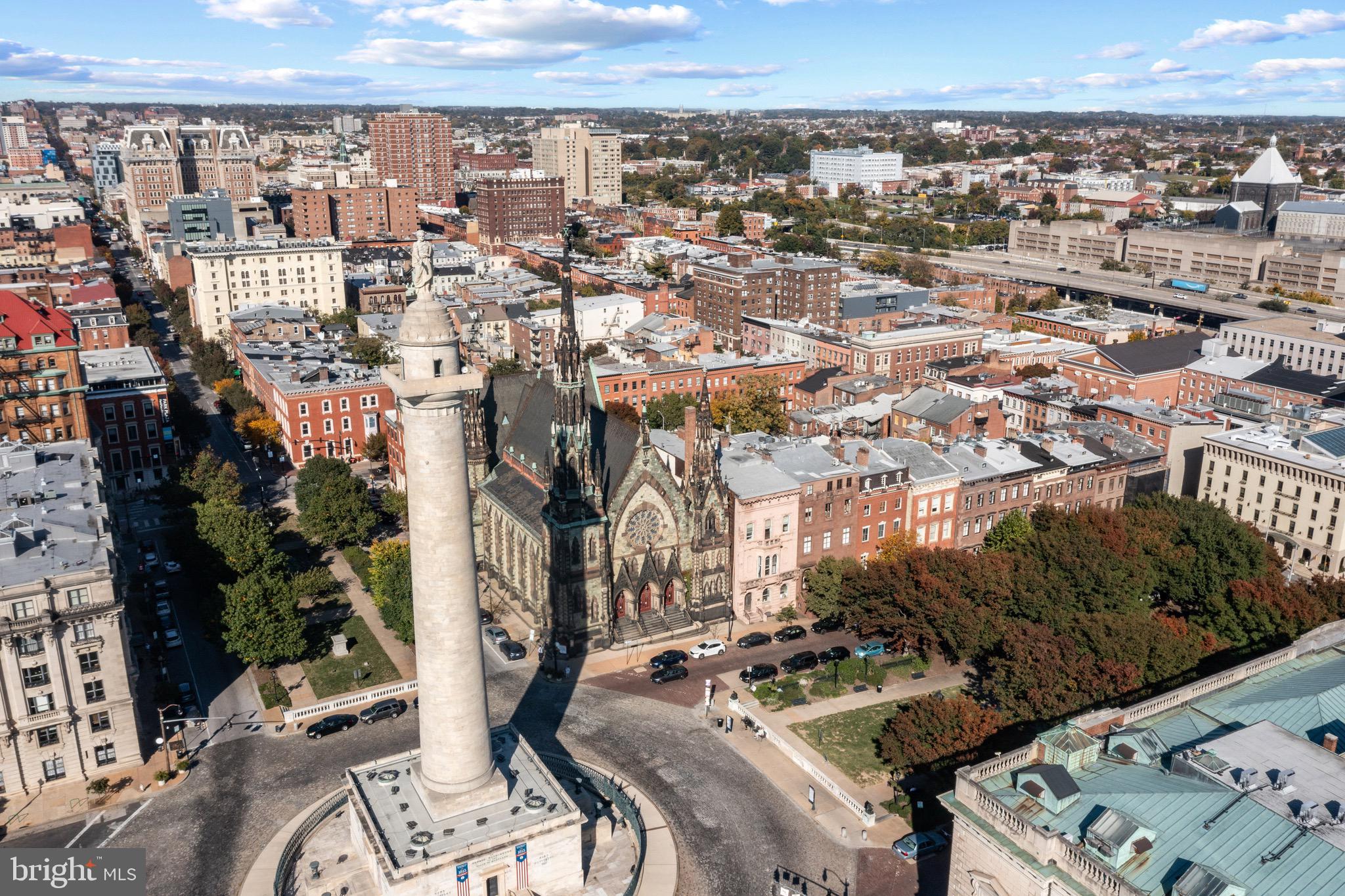 12 E MOUNT VERNON PLACE 201