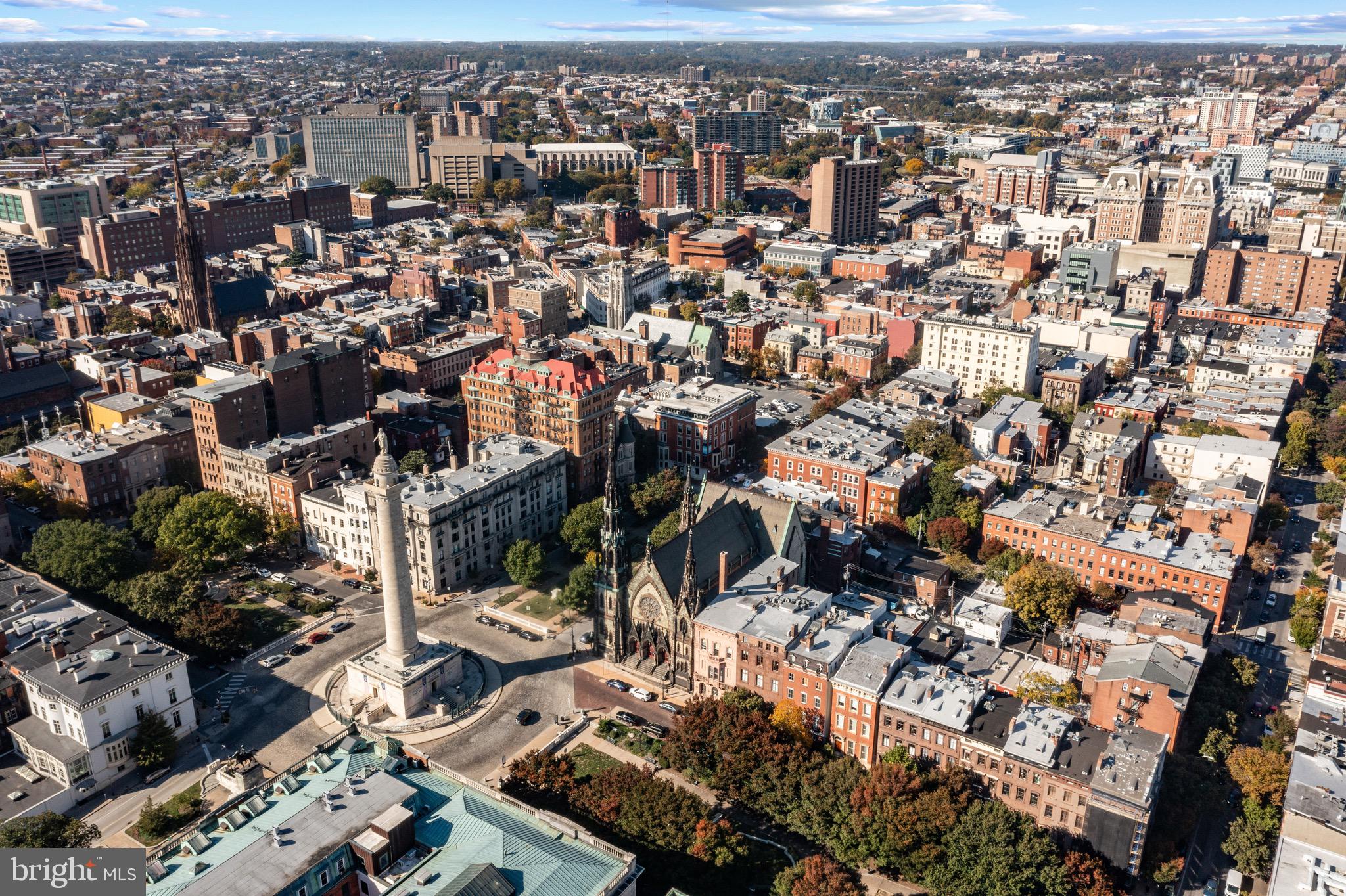 12 E MOUNT VERNON PLACE 201