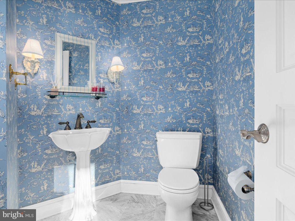 100 HARBORVIEW DRIVE PH1D