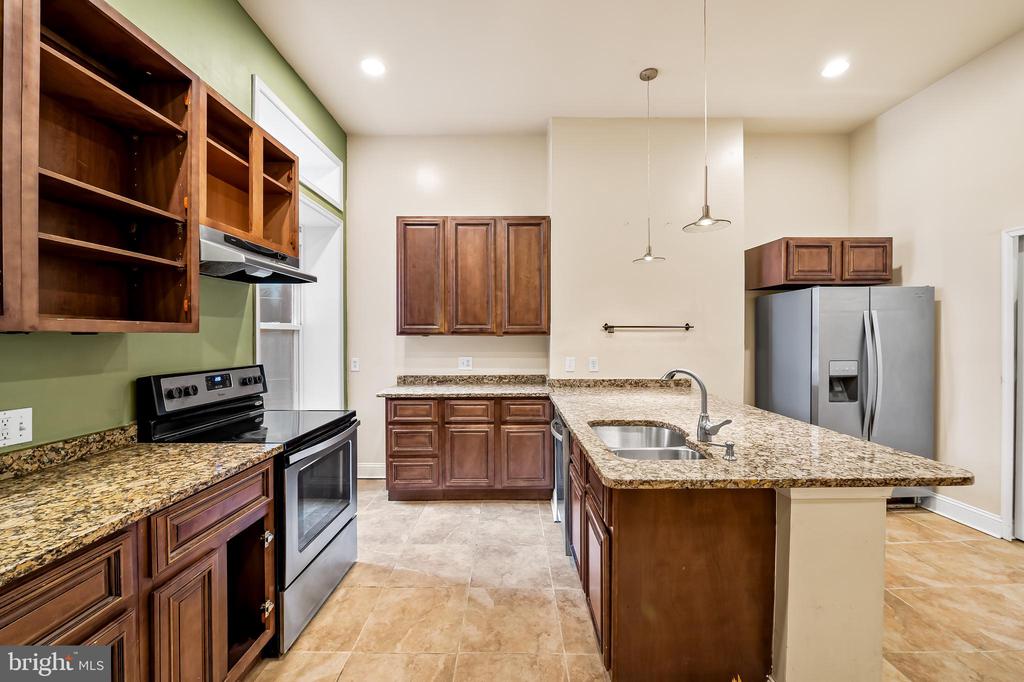 1811 EUTAW PLACE