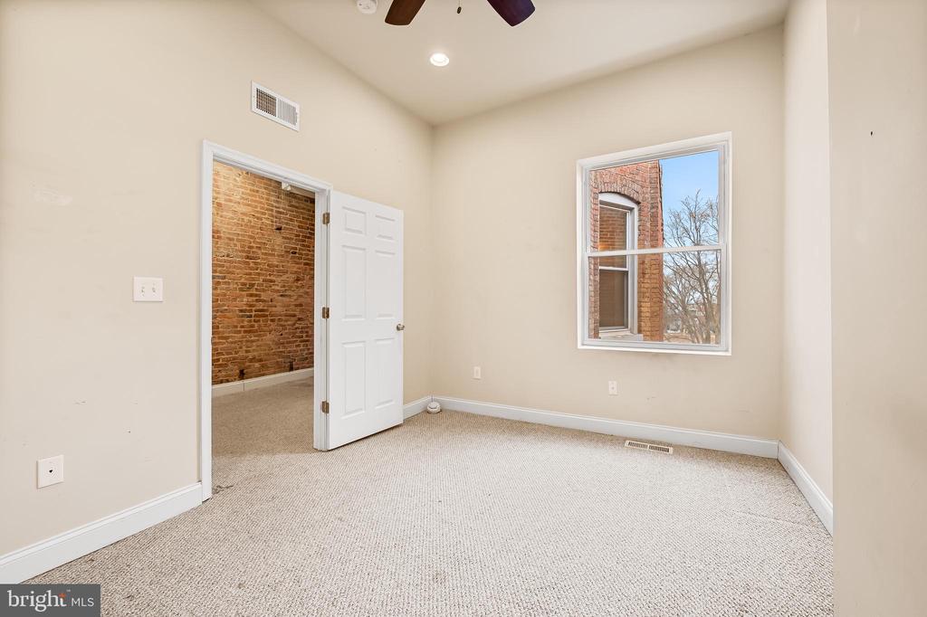 1811 EUTAW PLACE