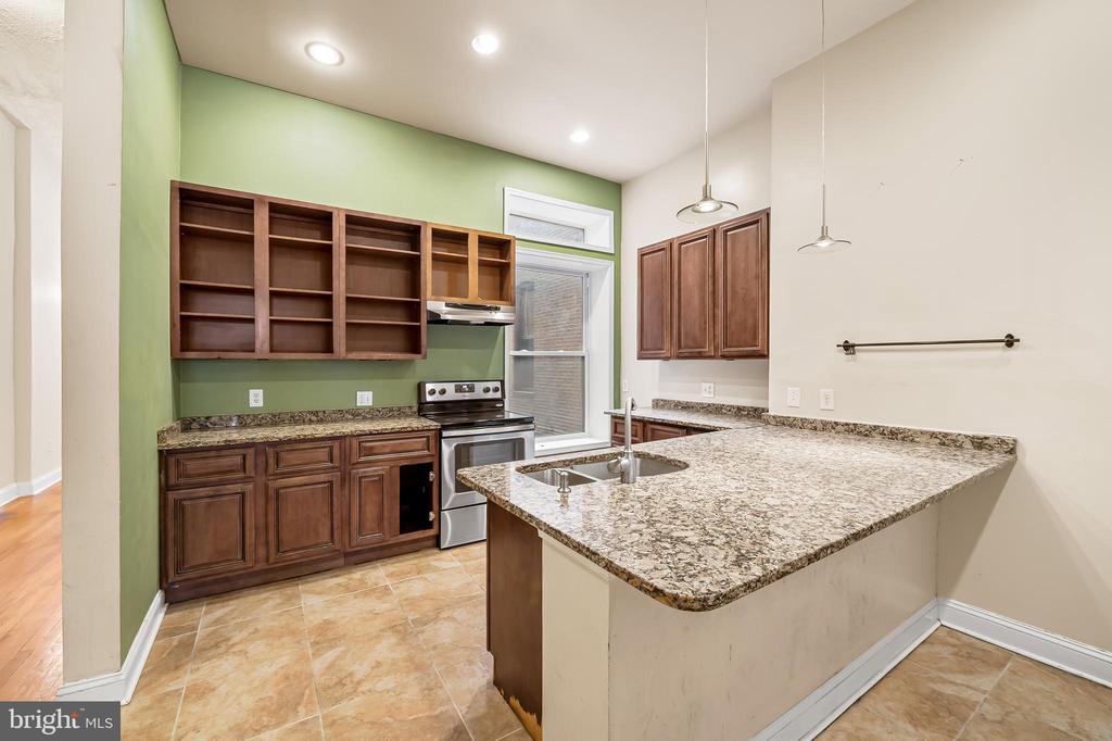 1811 EUTAW PLACE