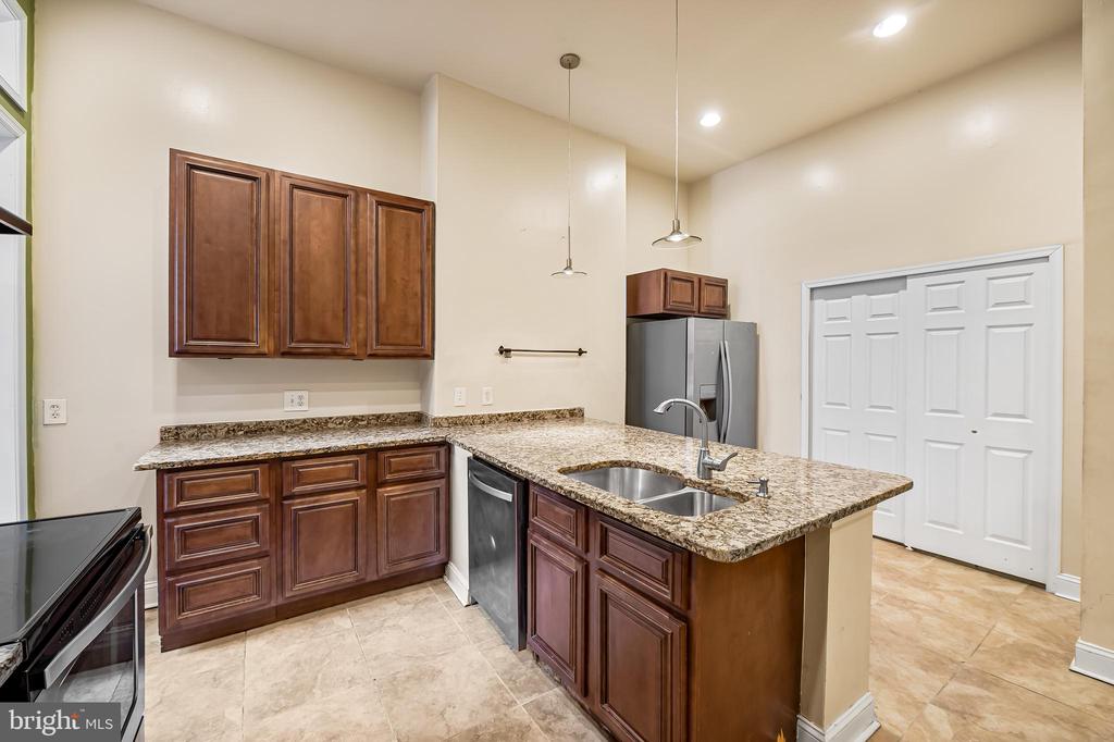 1811 EUTAW PLACE