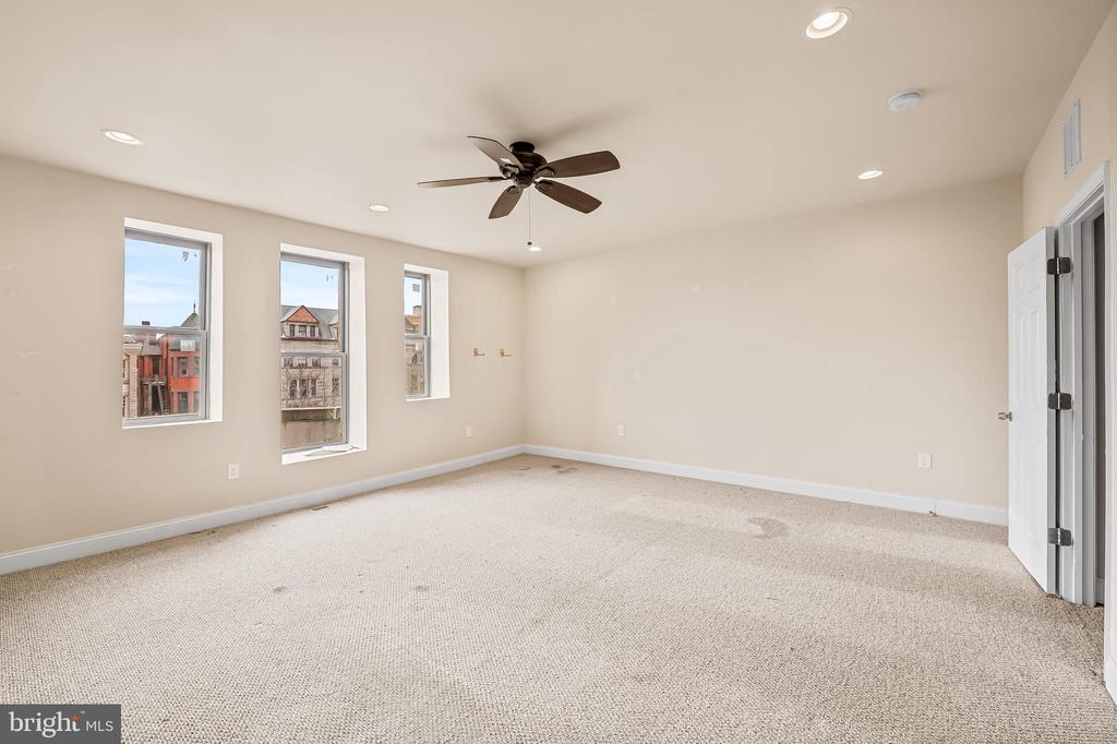 1811 EUTAW PLACE