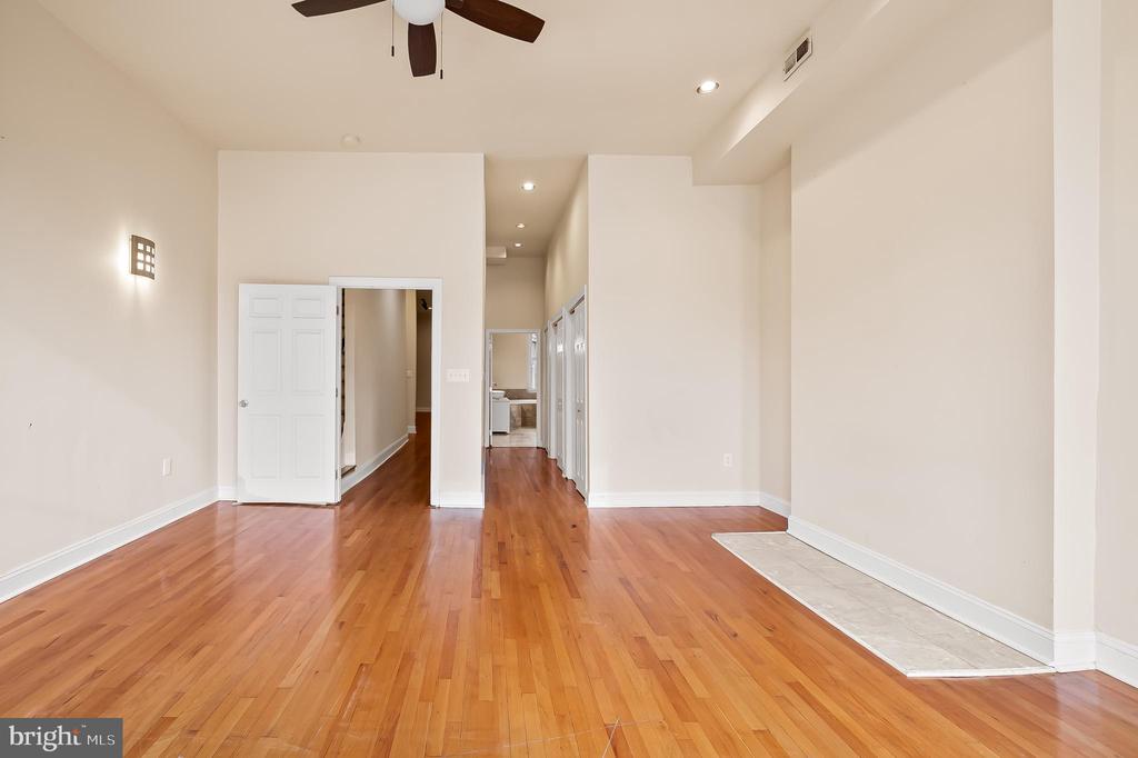 1811 EUTAW PLACE