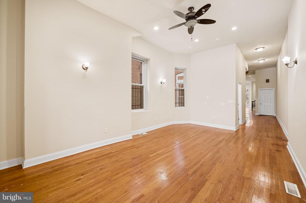 1811 EUTAW PLACE