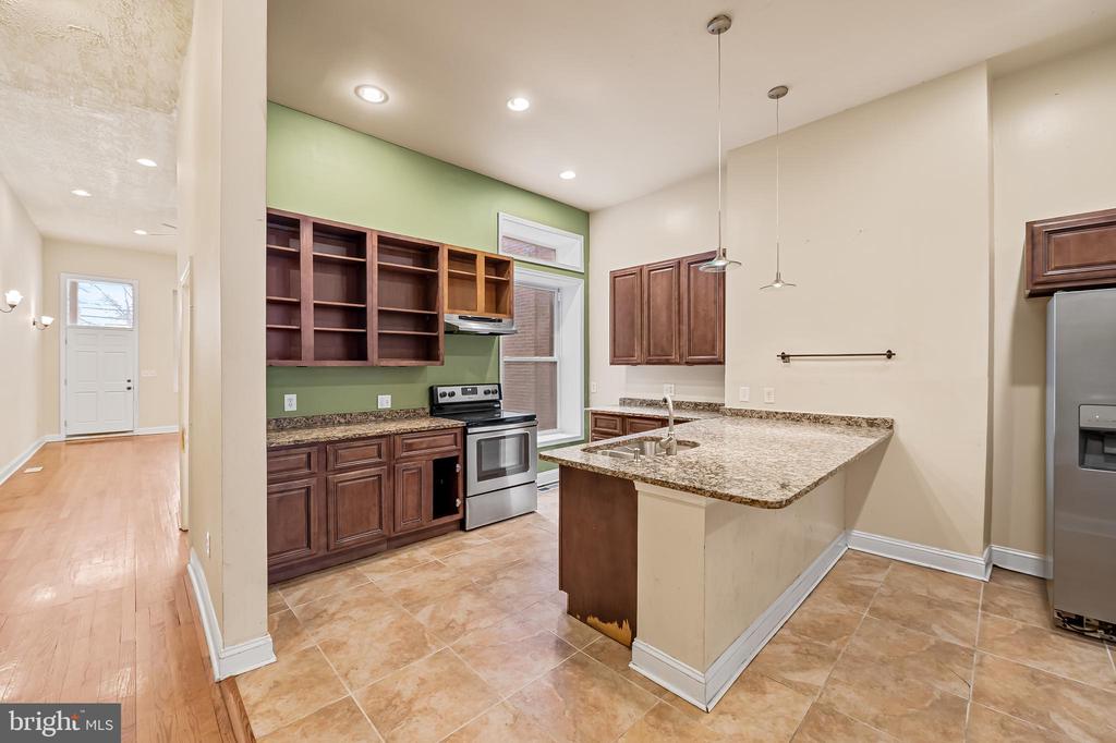 1811 EUTAW PLACE