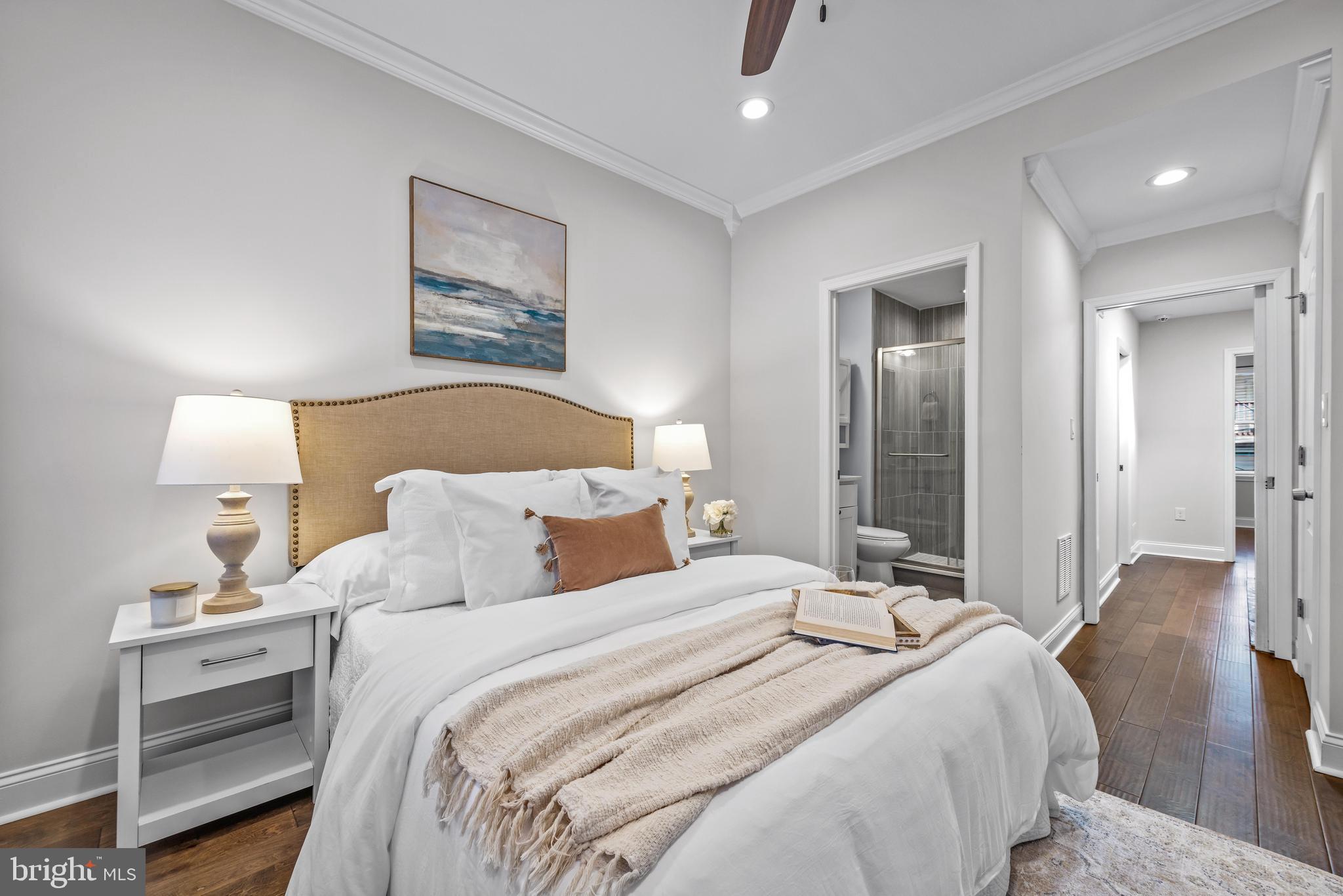 131 S ROBINSON STREET