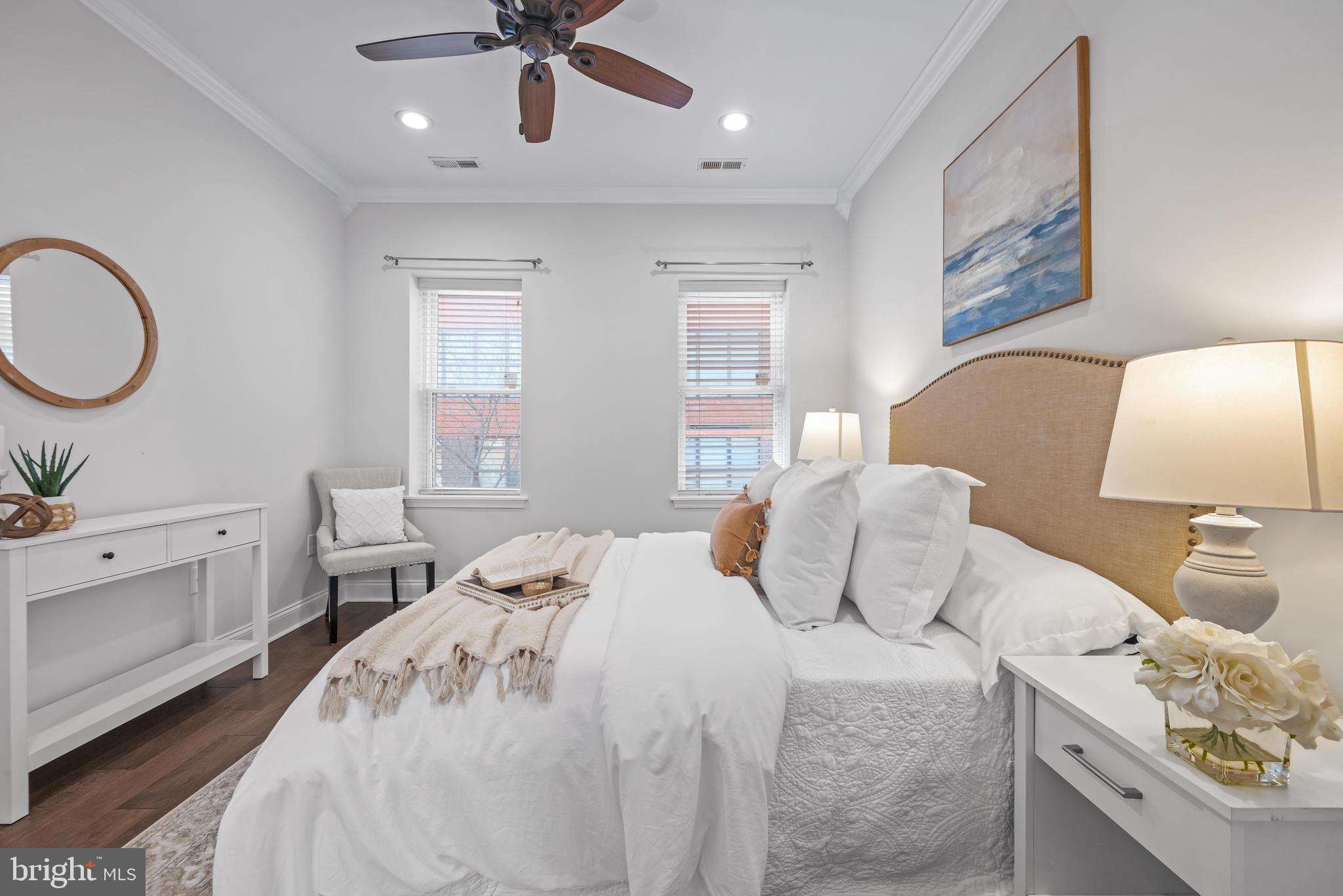 131 S ROBINSON STREET