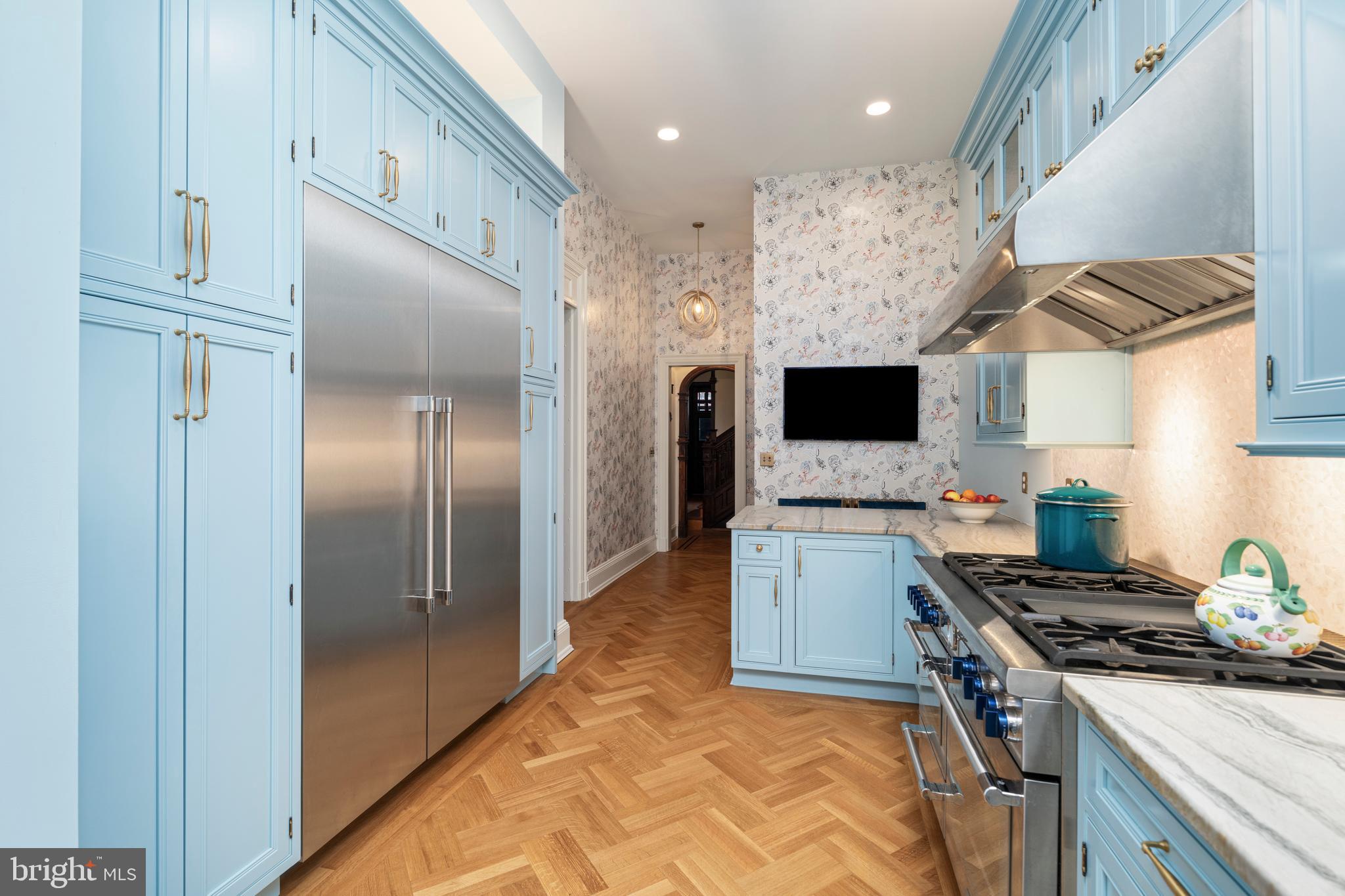 829 PARK AVENUE