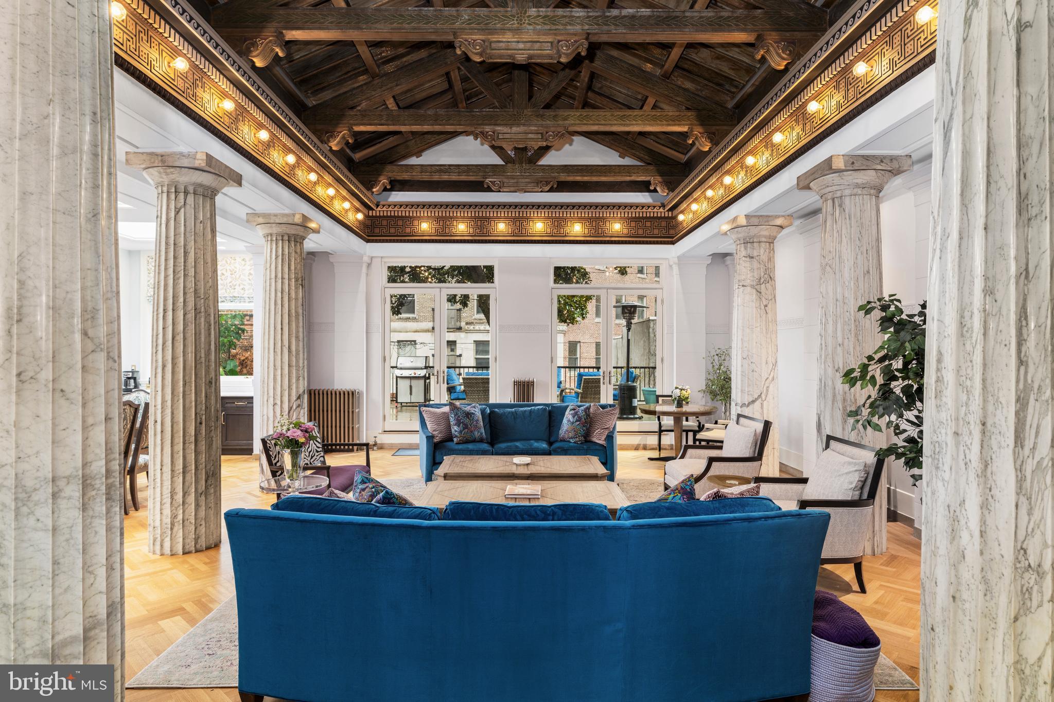 829 PARK AVENUE