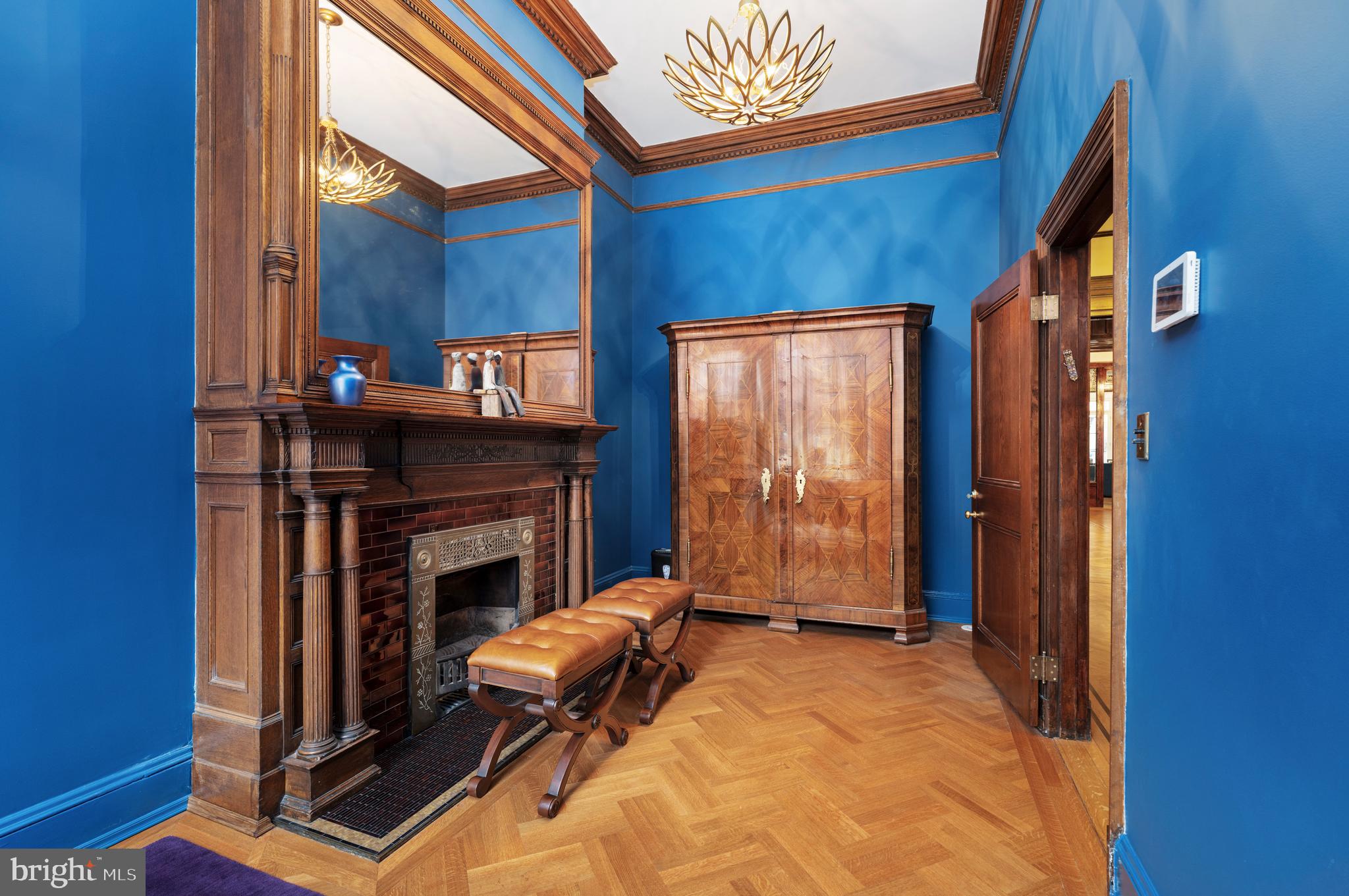 829 PARK AVENUE