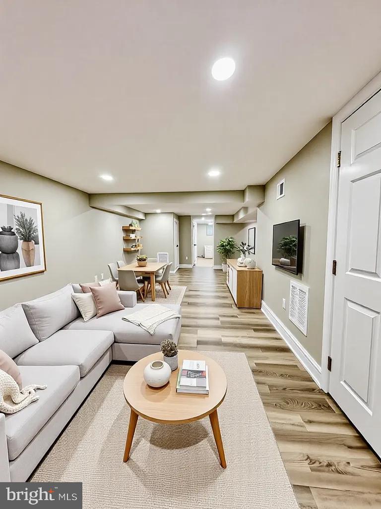 2302 DRUID PARK DRIVE