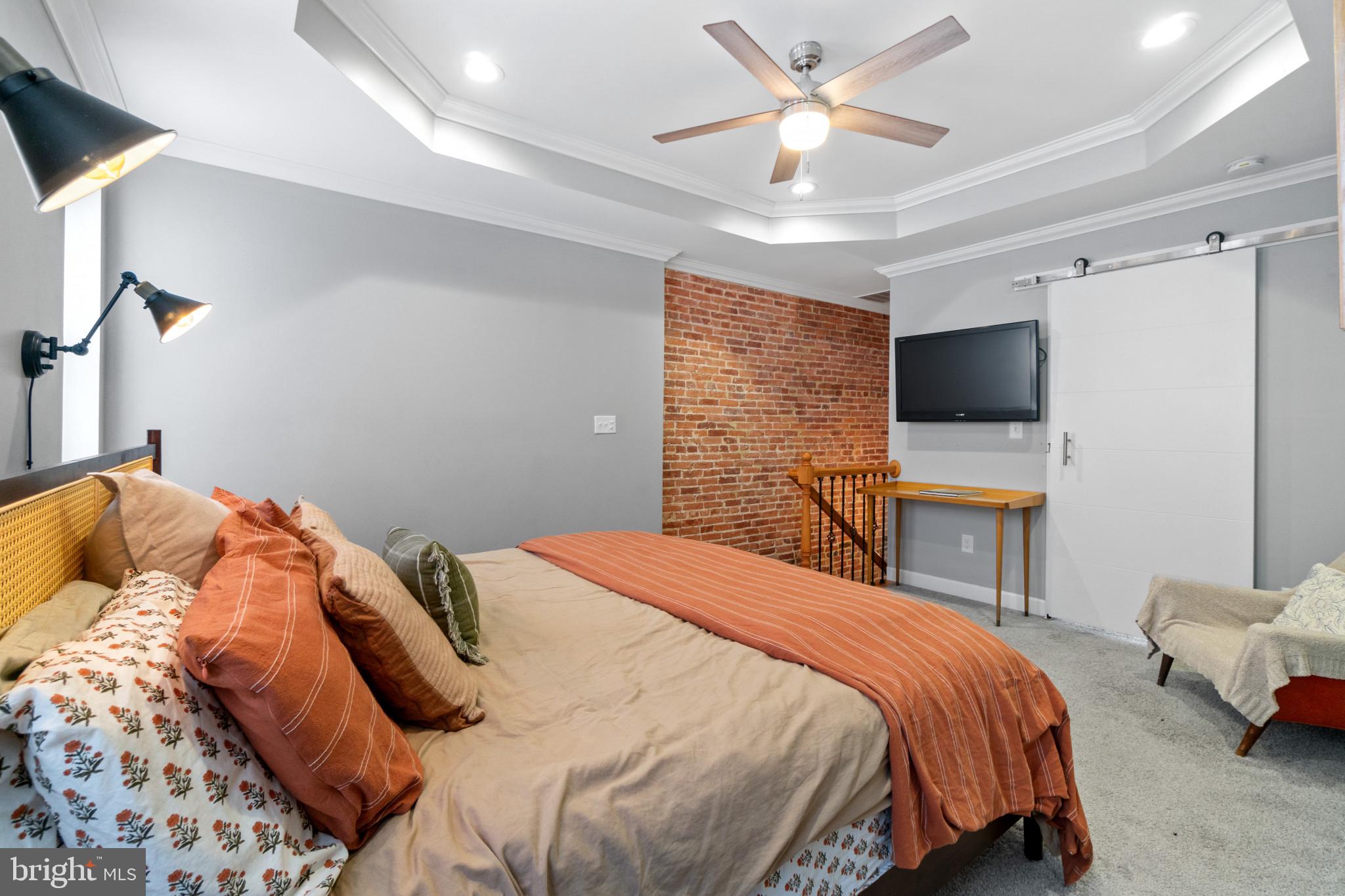 425 E LANVALE STREET