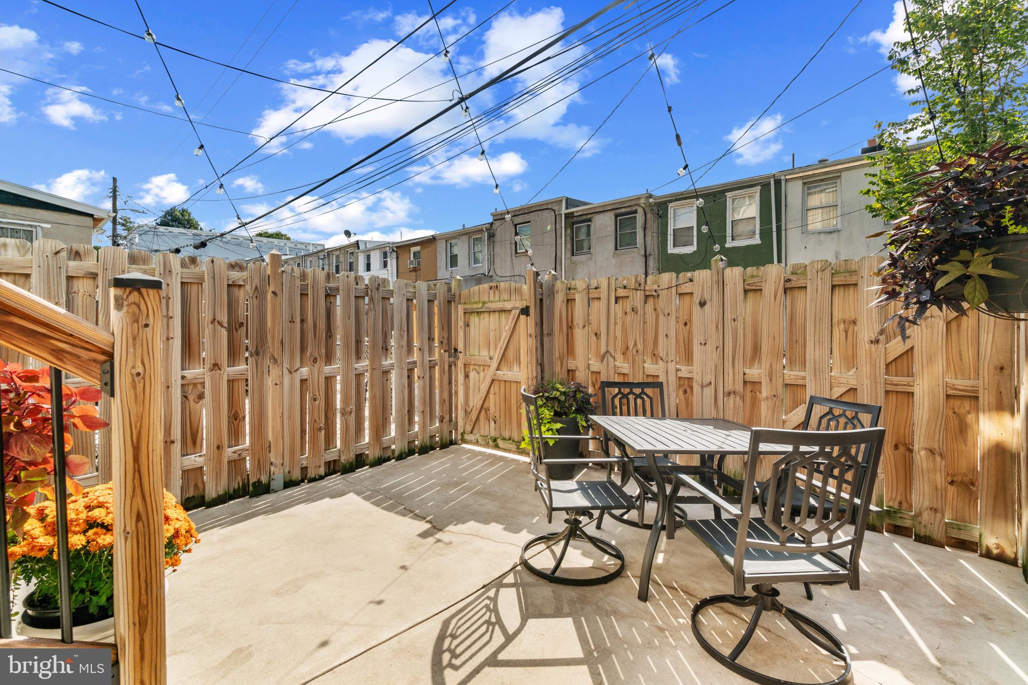 425 E LANVALE STREET