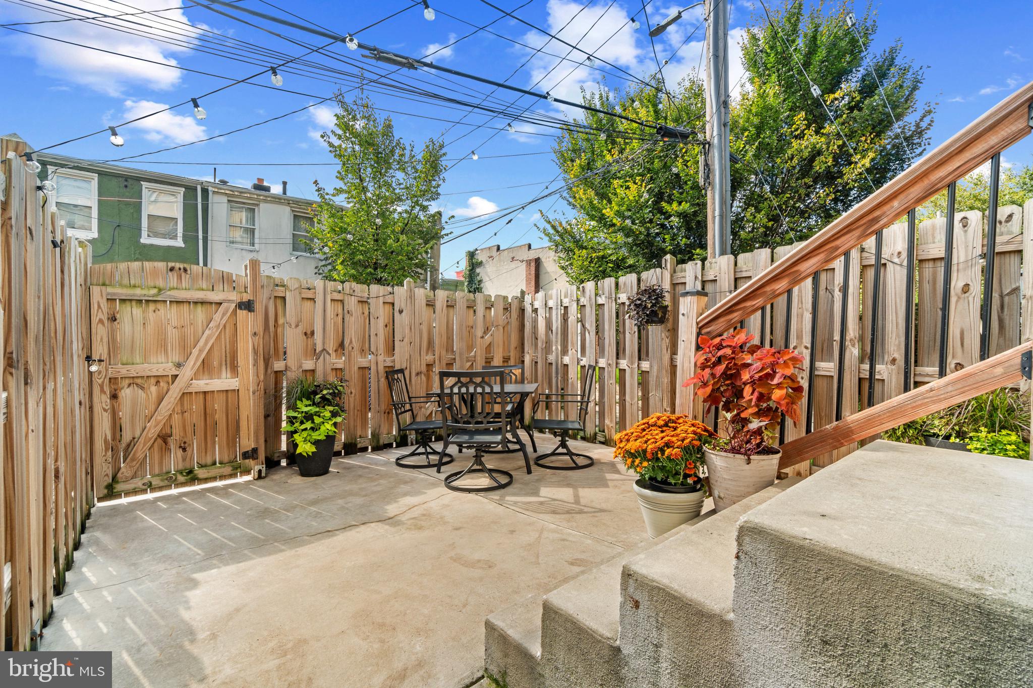 425 E LANVALE STREET