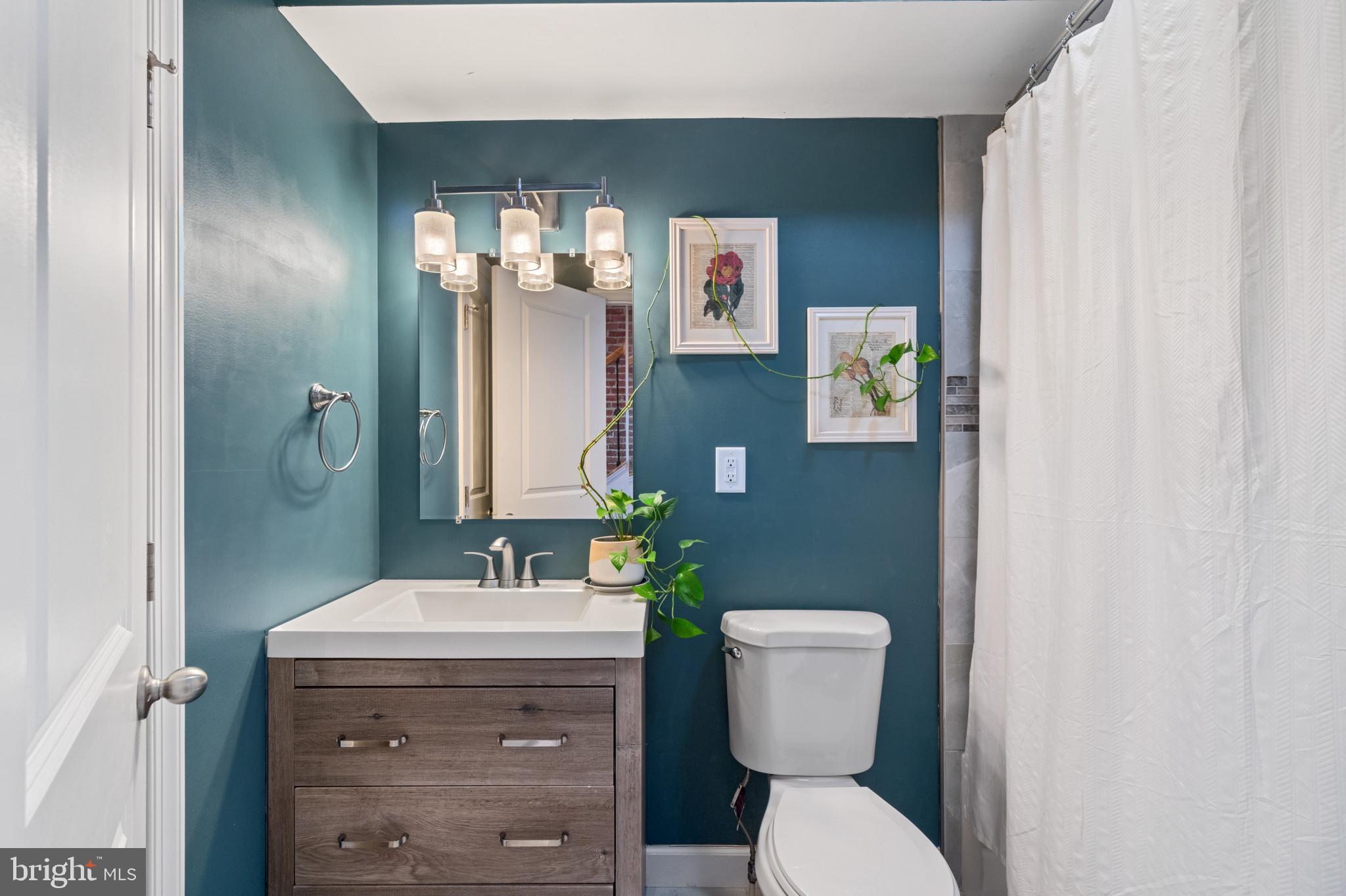 425 E LANVALE STREET