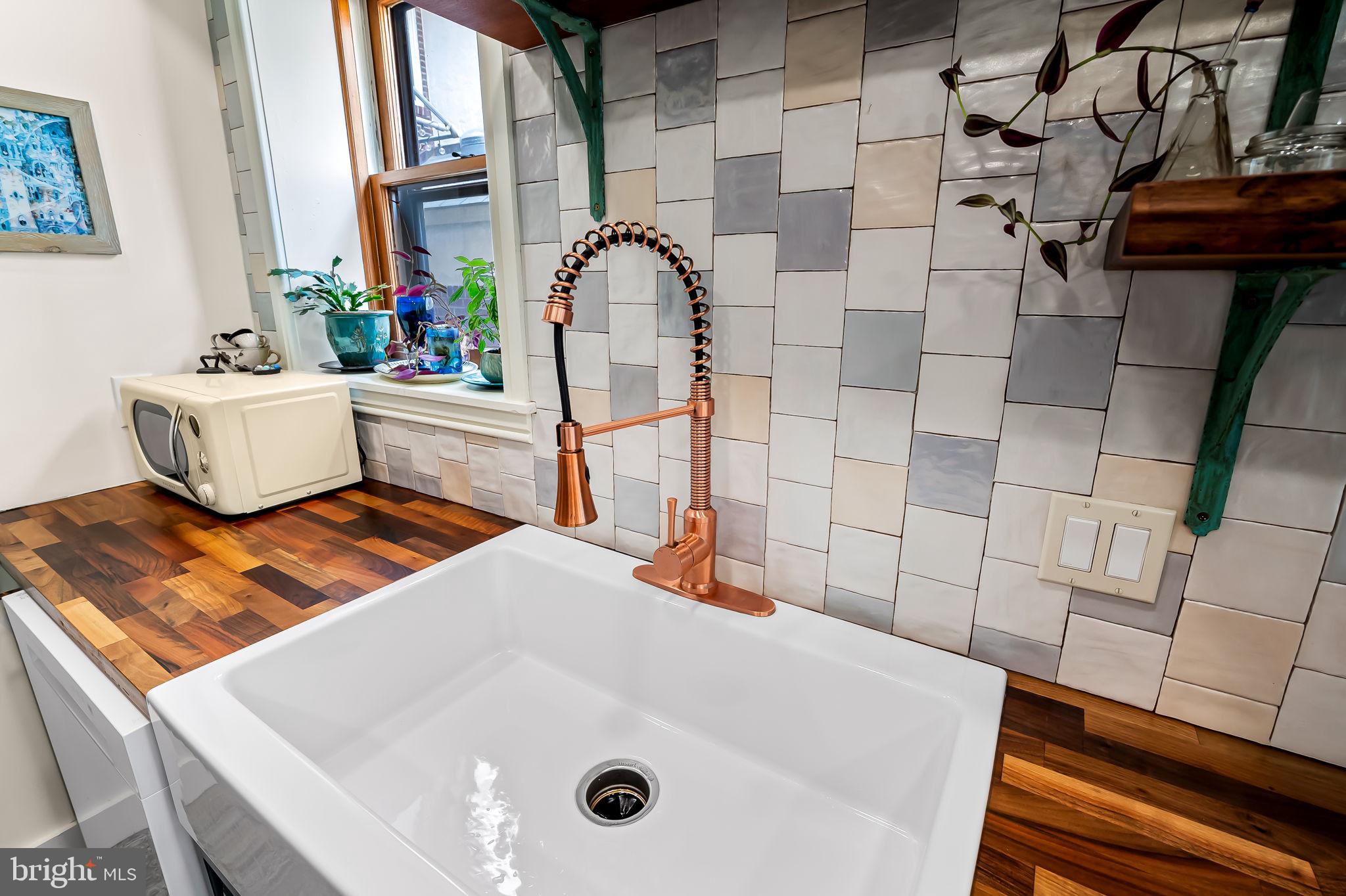 522 S HANOVER STREET