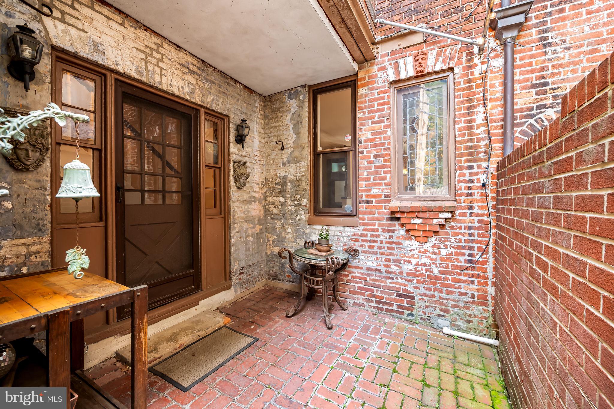 522 S HANOVER STREET