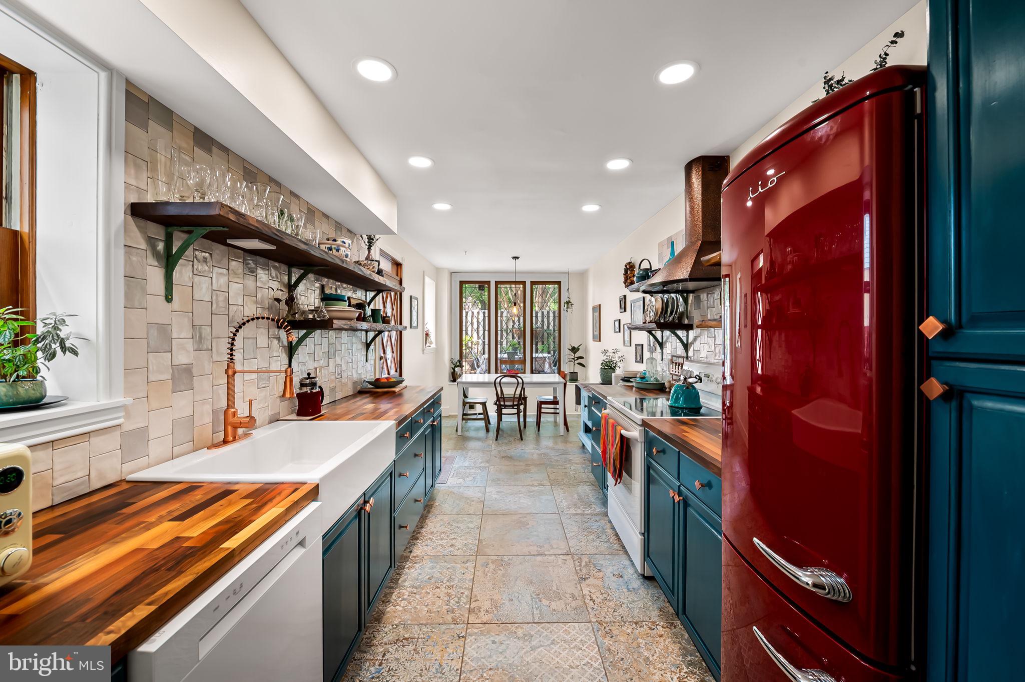 522 S HANOVER STREET