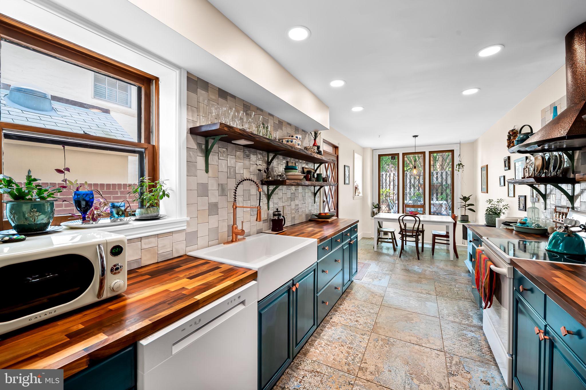 522 S HANOVER STREET