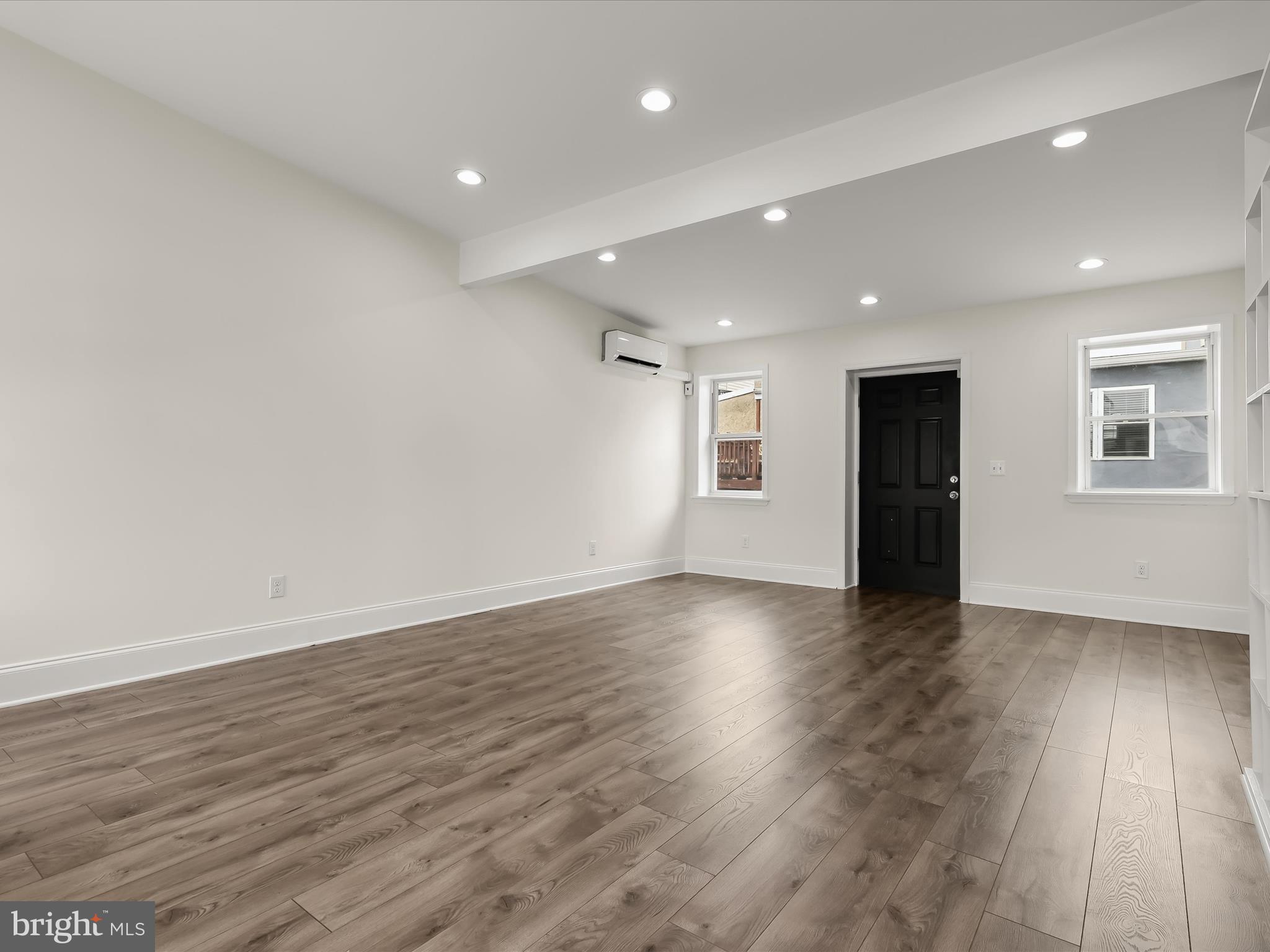 1512 S CHARLES STREET