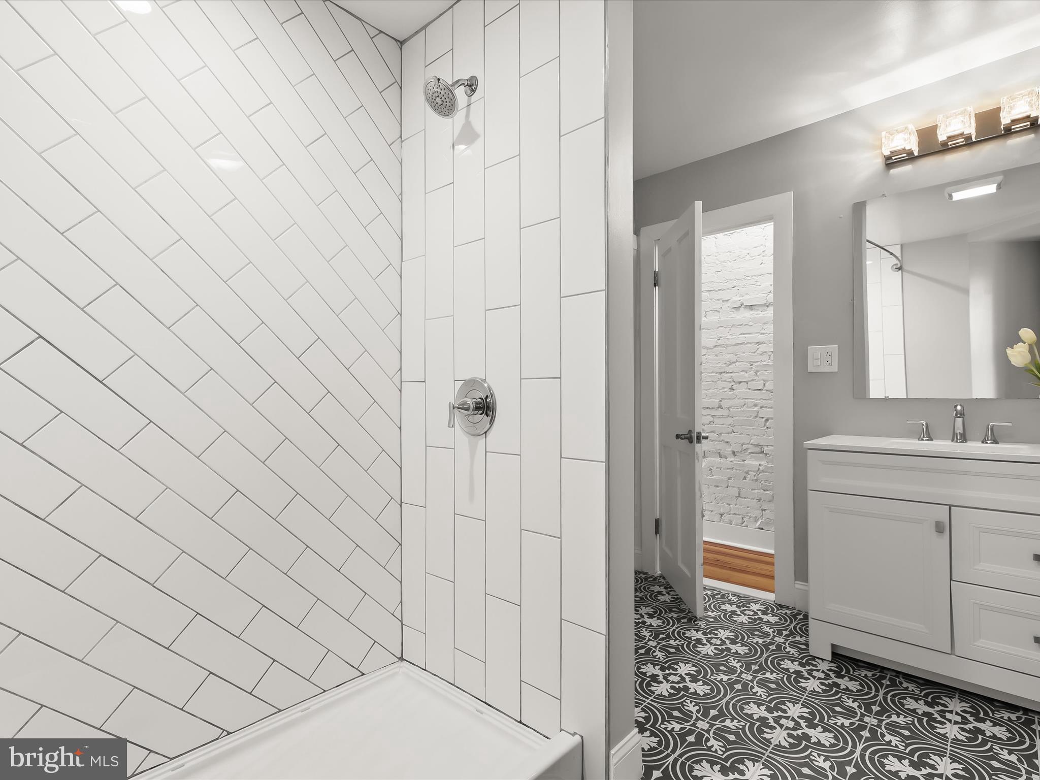 1512 S CHARLES STREET