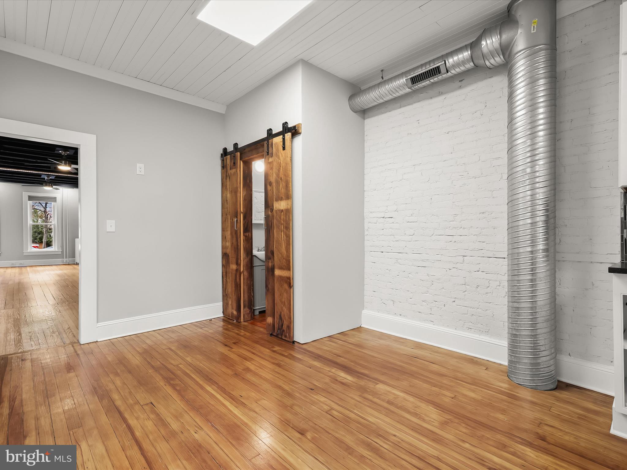 1512 S CHARLES STREET