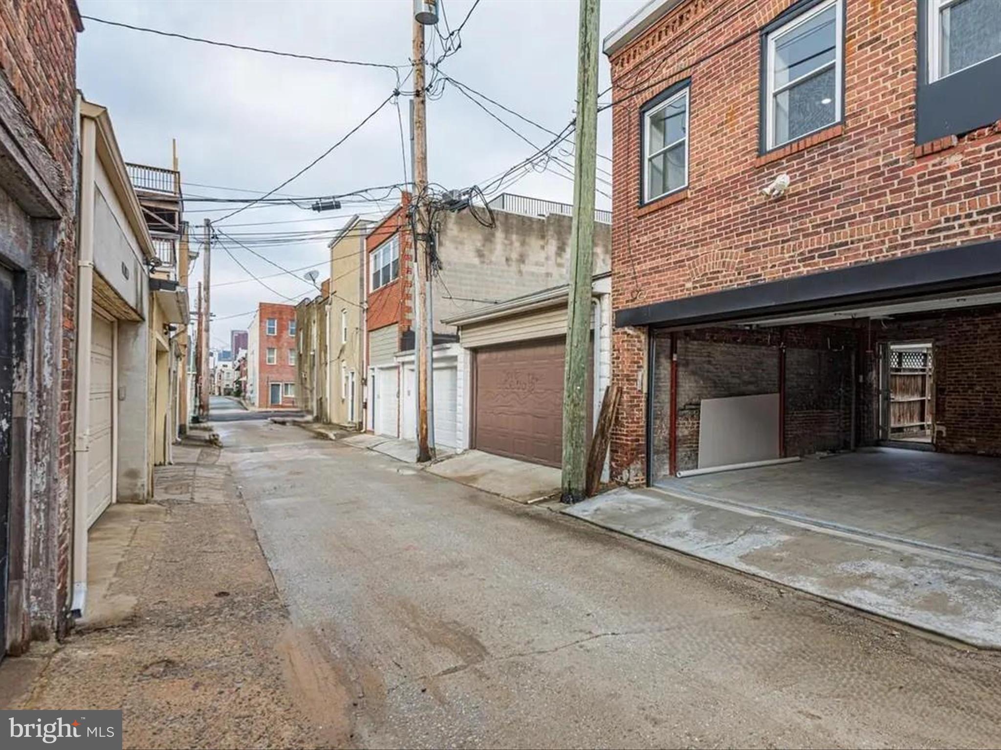 1512 S CHARLES STREET