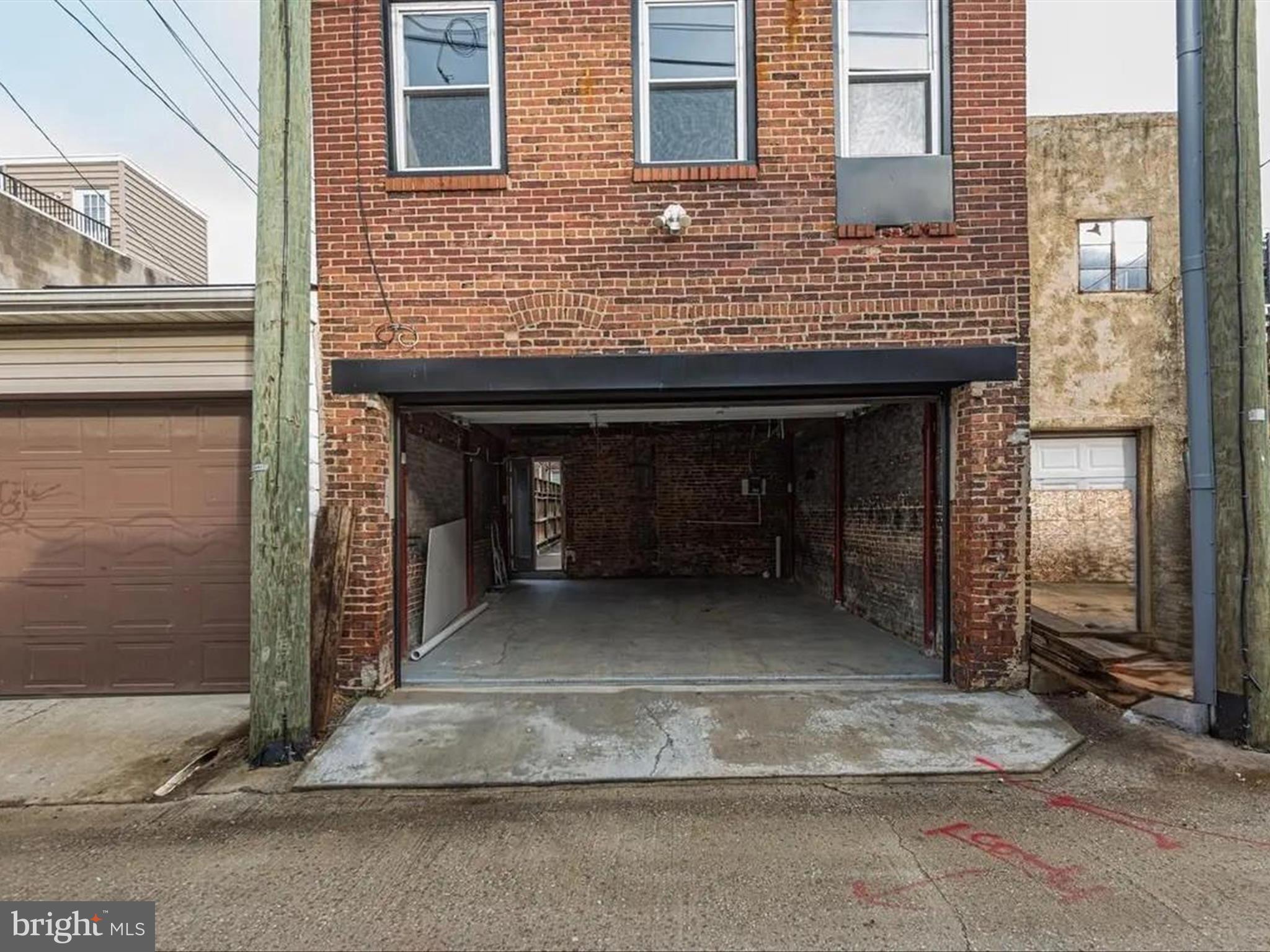 1512 S CHARLES STREET