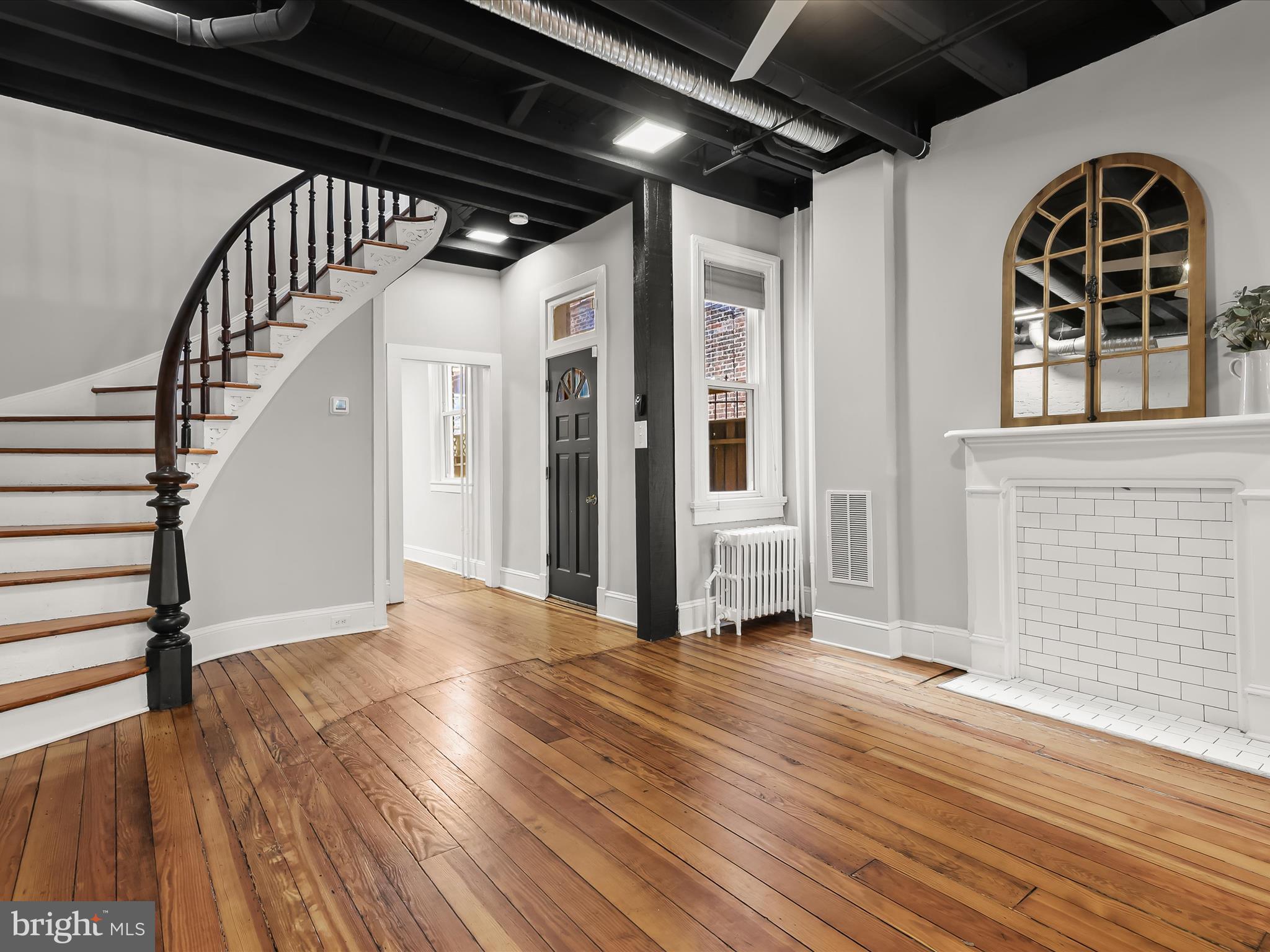 1512 S CHARLES STREET