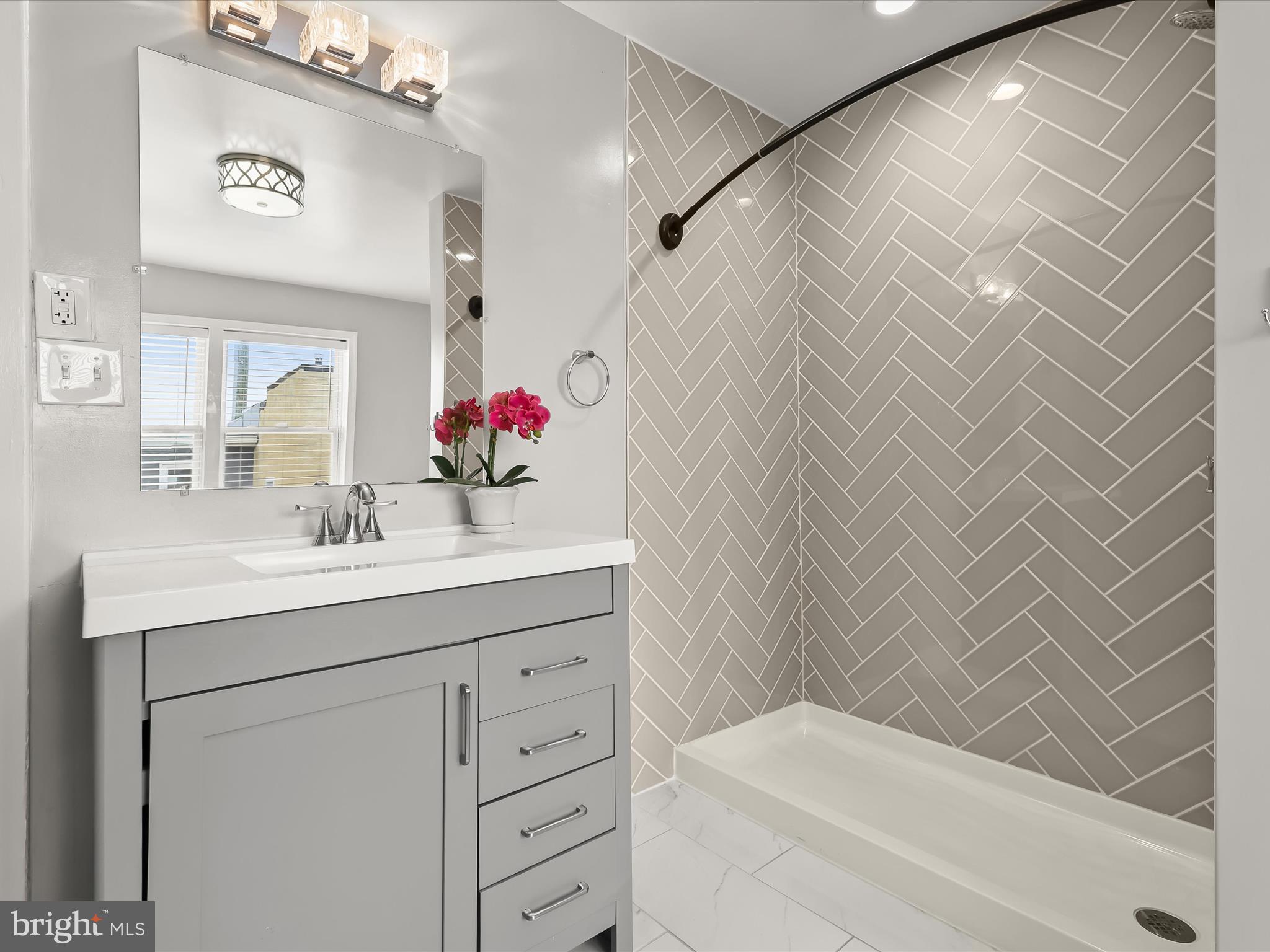 1512 S CHARLES STREET