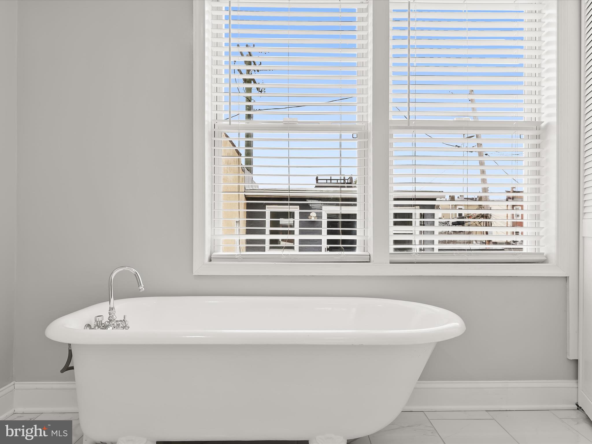 1512 S CHARLES STREET