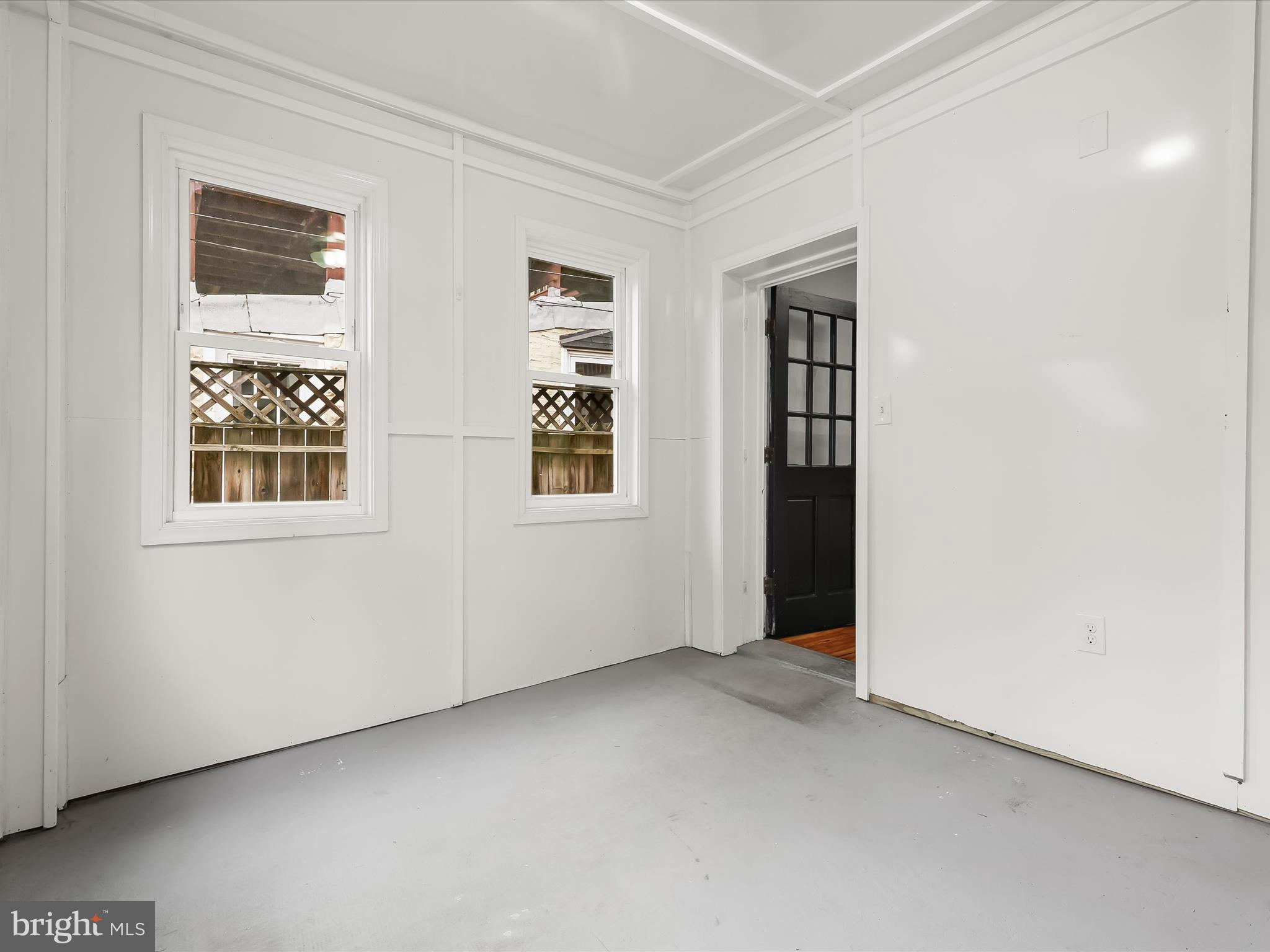 1512 S CHARLES STREET