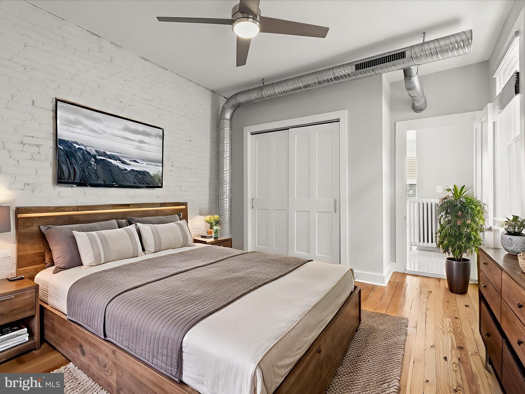 1512 S CHARLES STREET