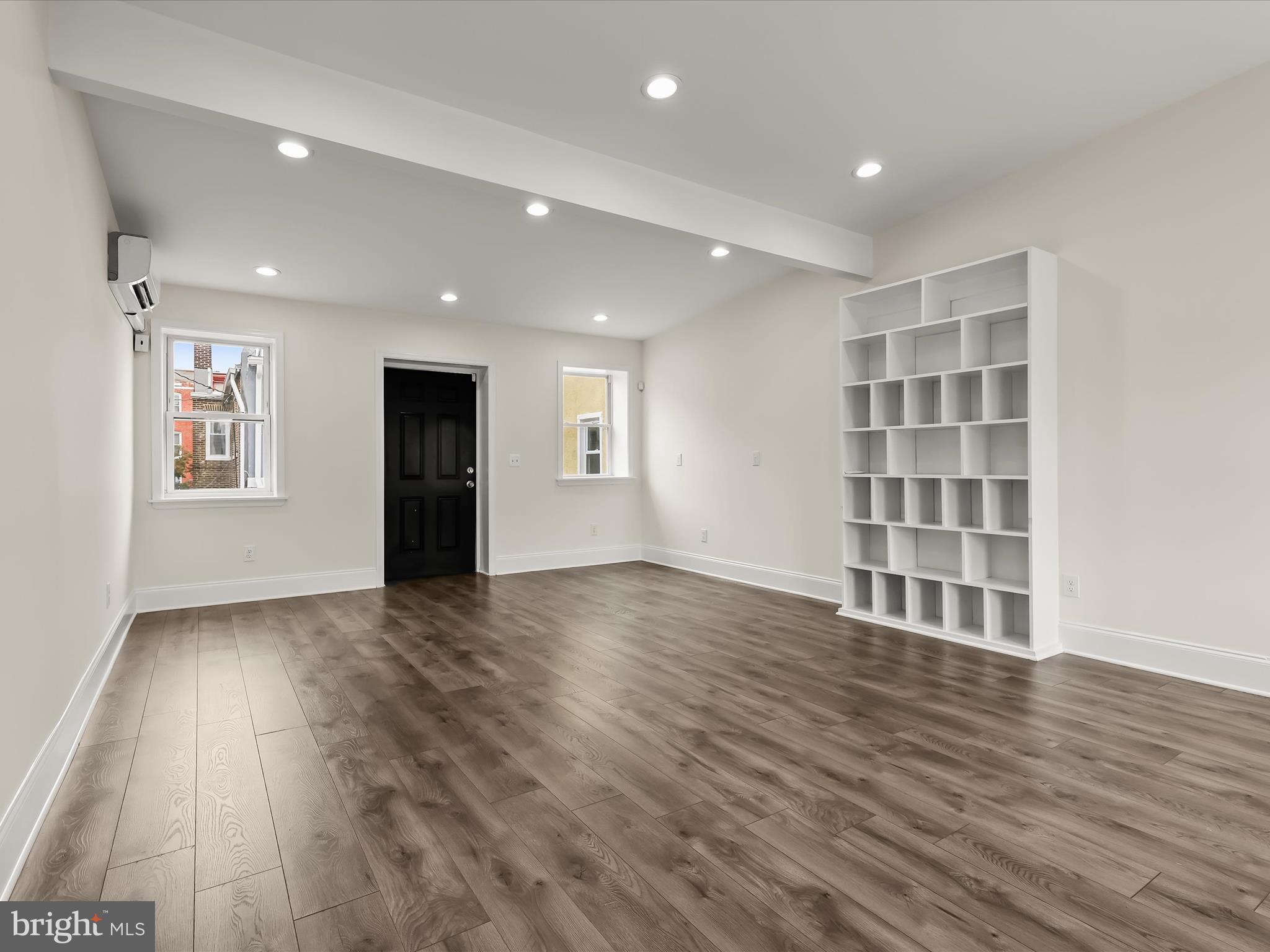 1512 S CHARLES STREET