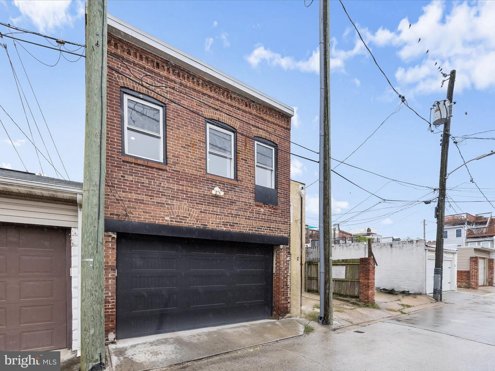 1512 S CHARLES STREET