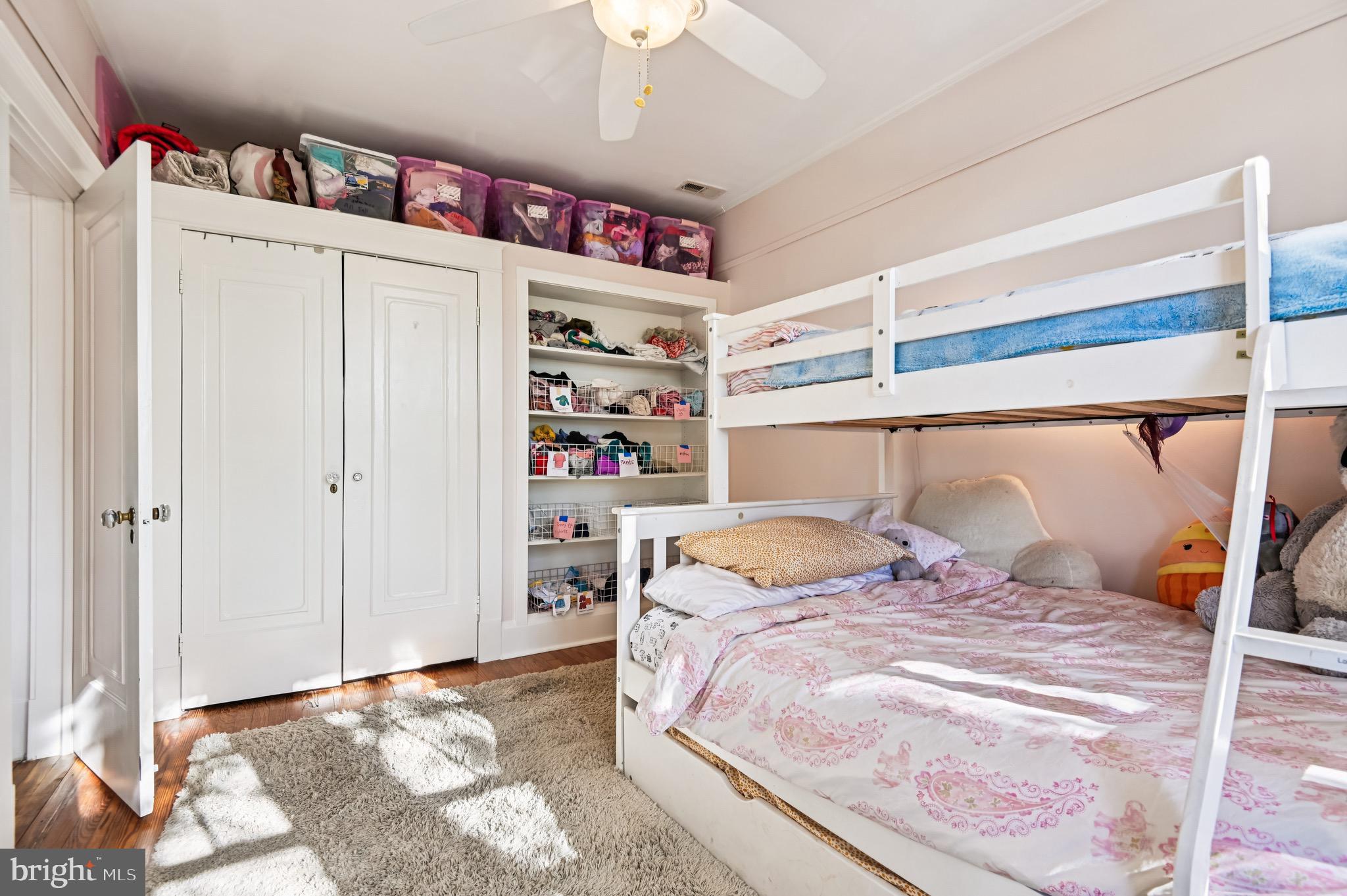 2920 CRESMONT AVENUE