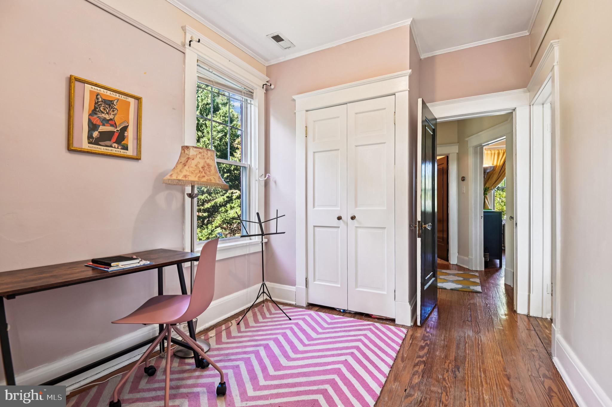 2920 CRESMONT AVENUE