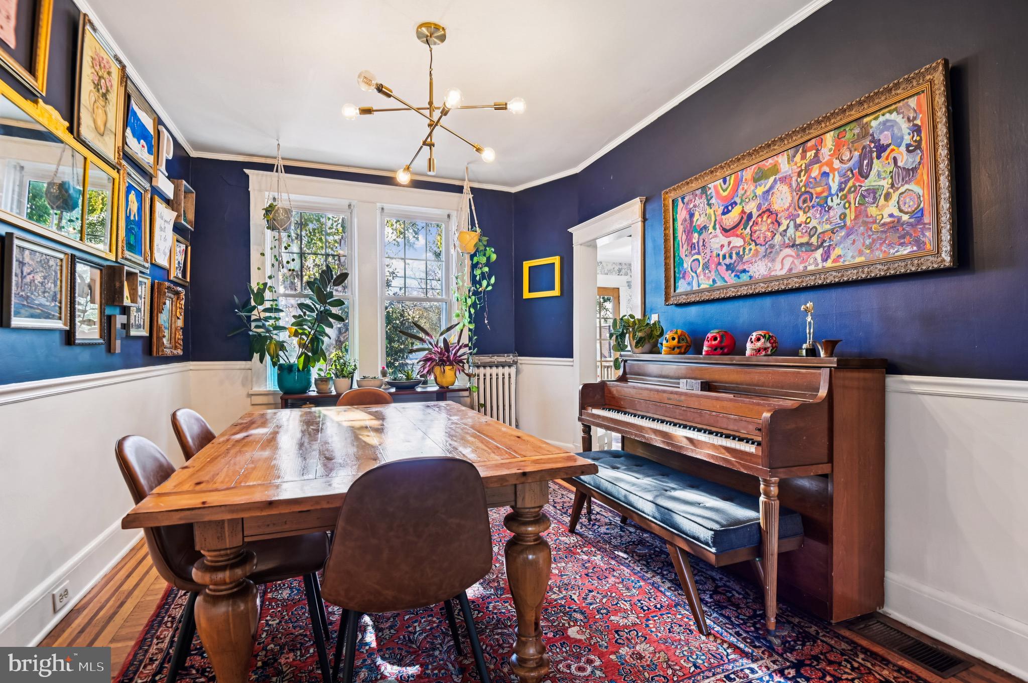 2920 CRESMONT AVENUE