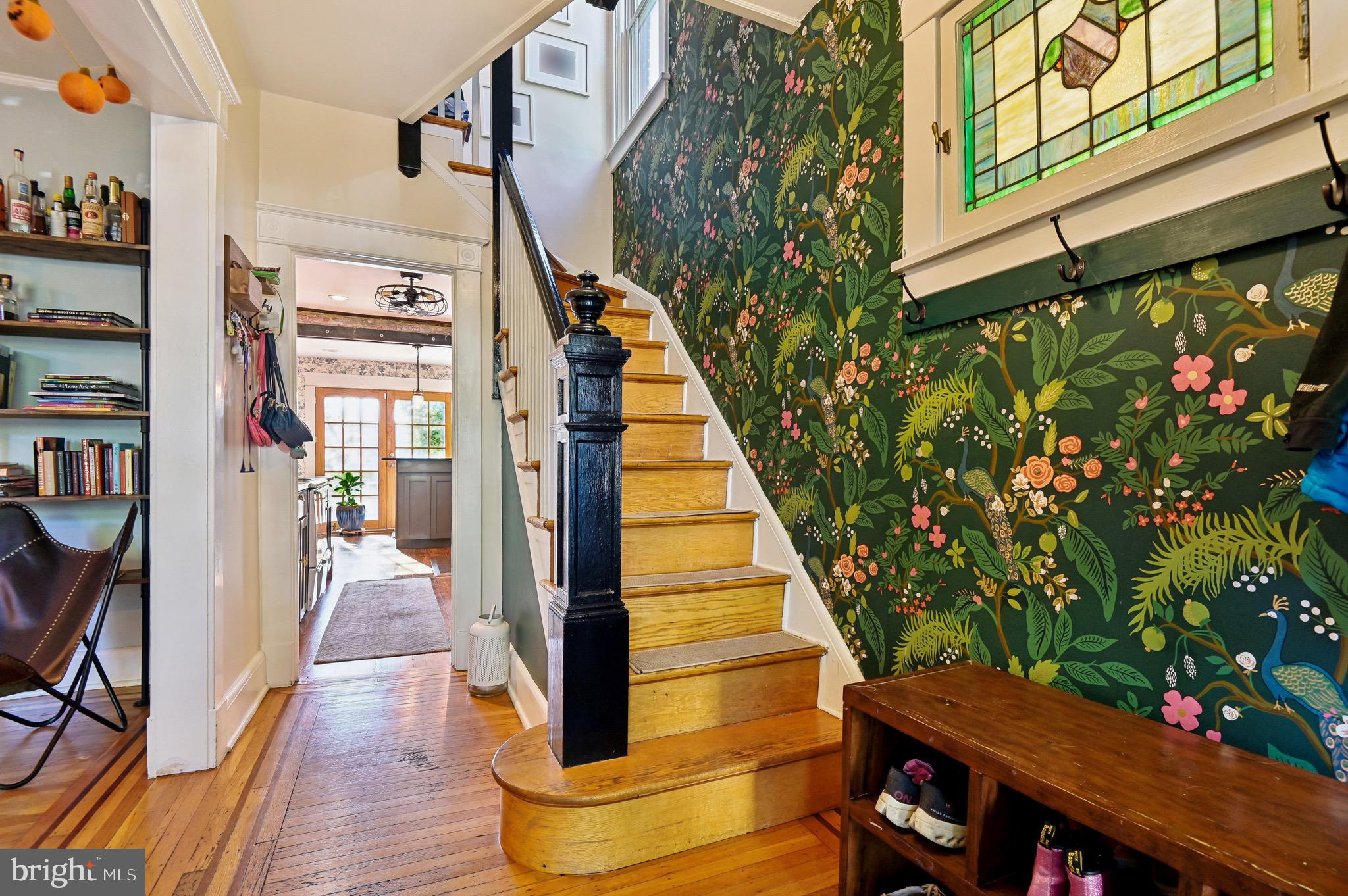 2920 CRESMONT AVENUE