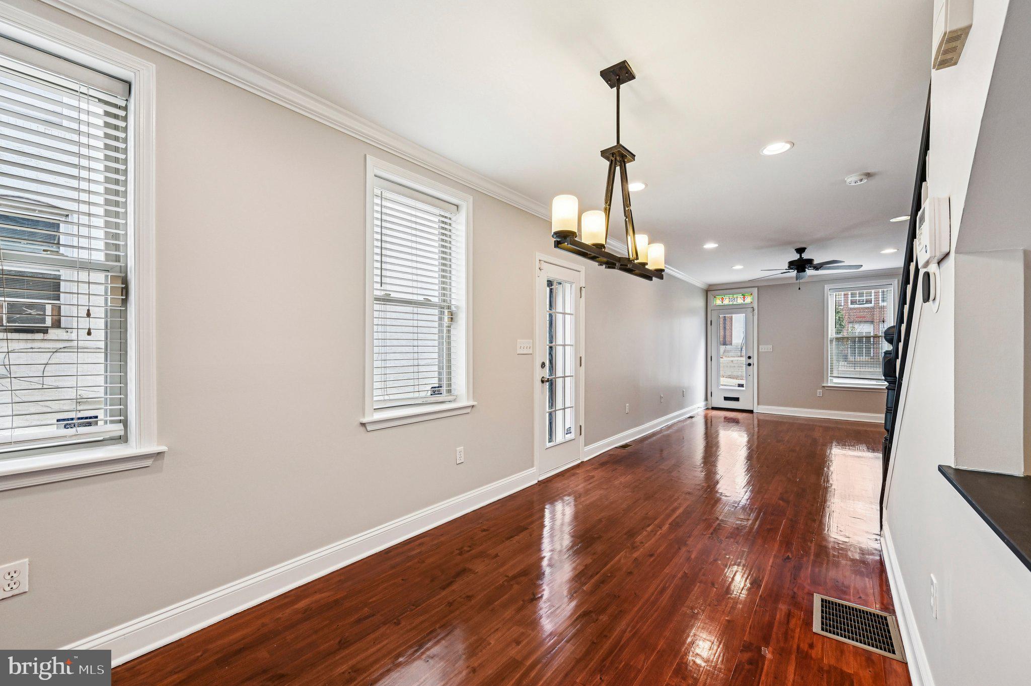 820 S HIGHLAND AVENUE