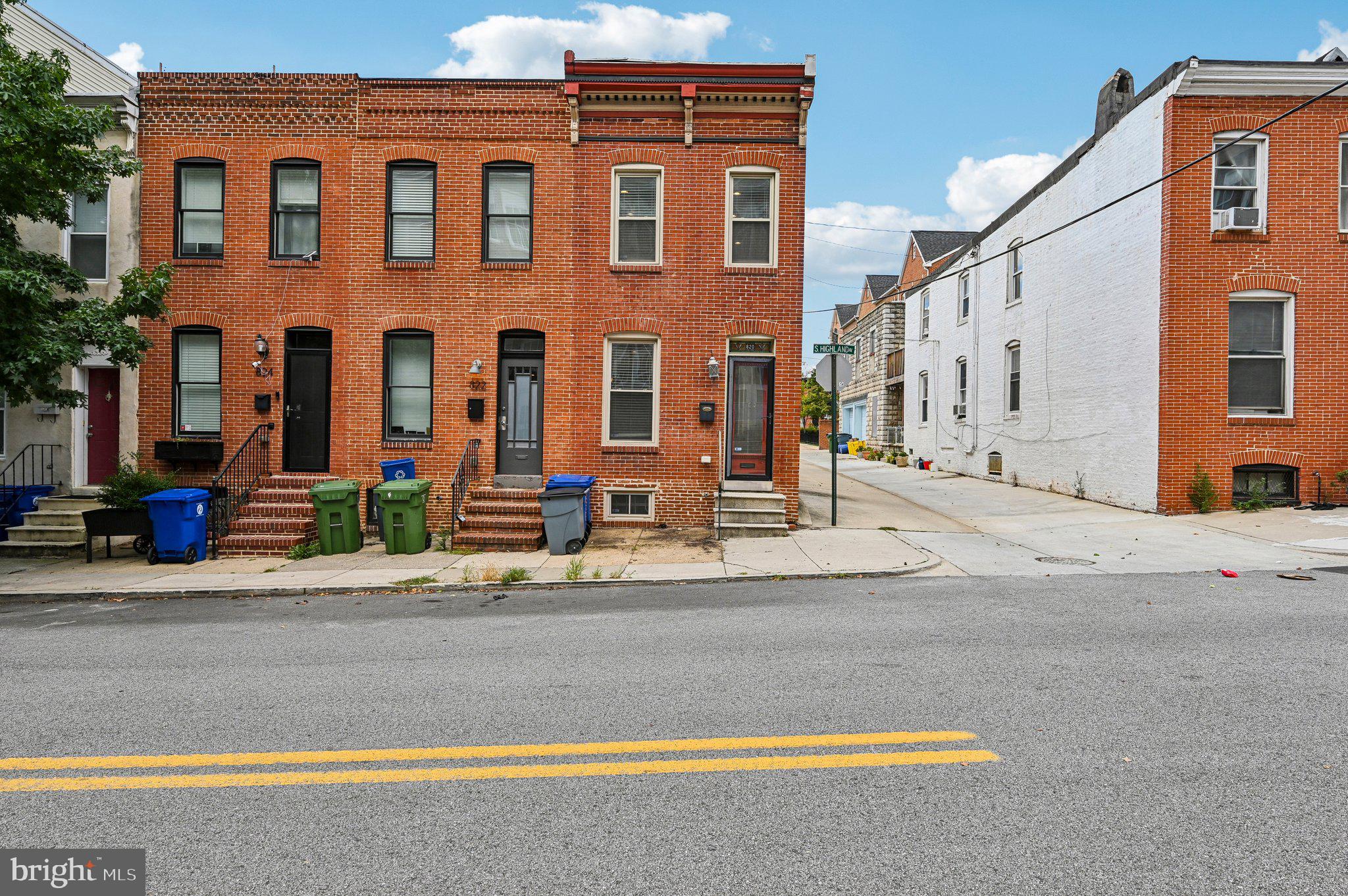 820 S HIGHLAND AVENUE