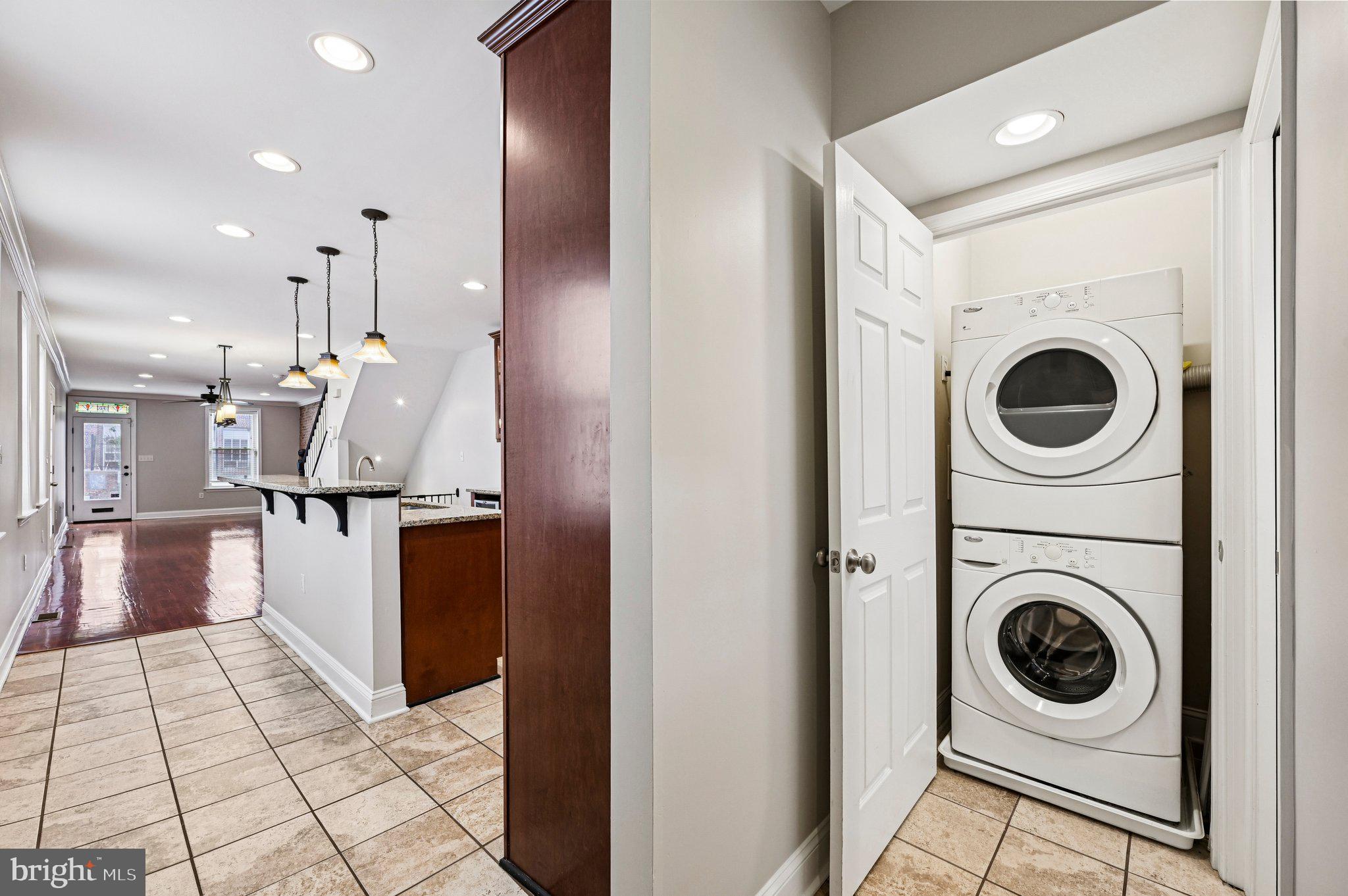 820 S HIGHLAND AVENUE