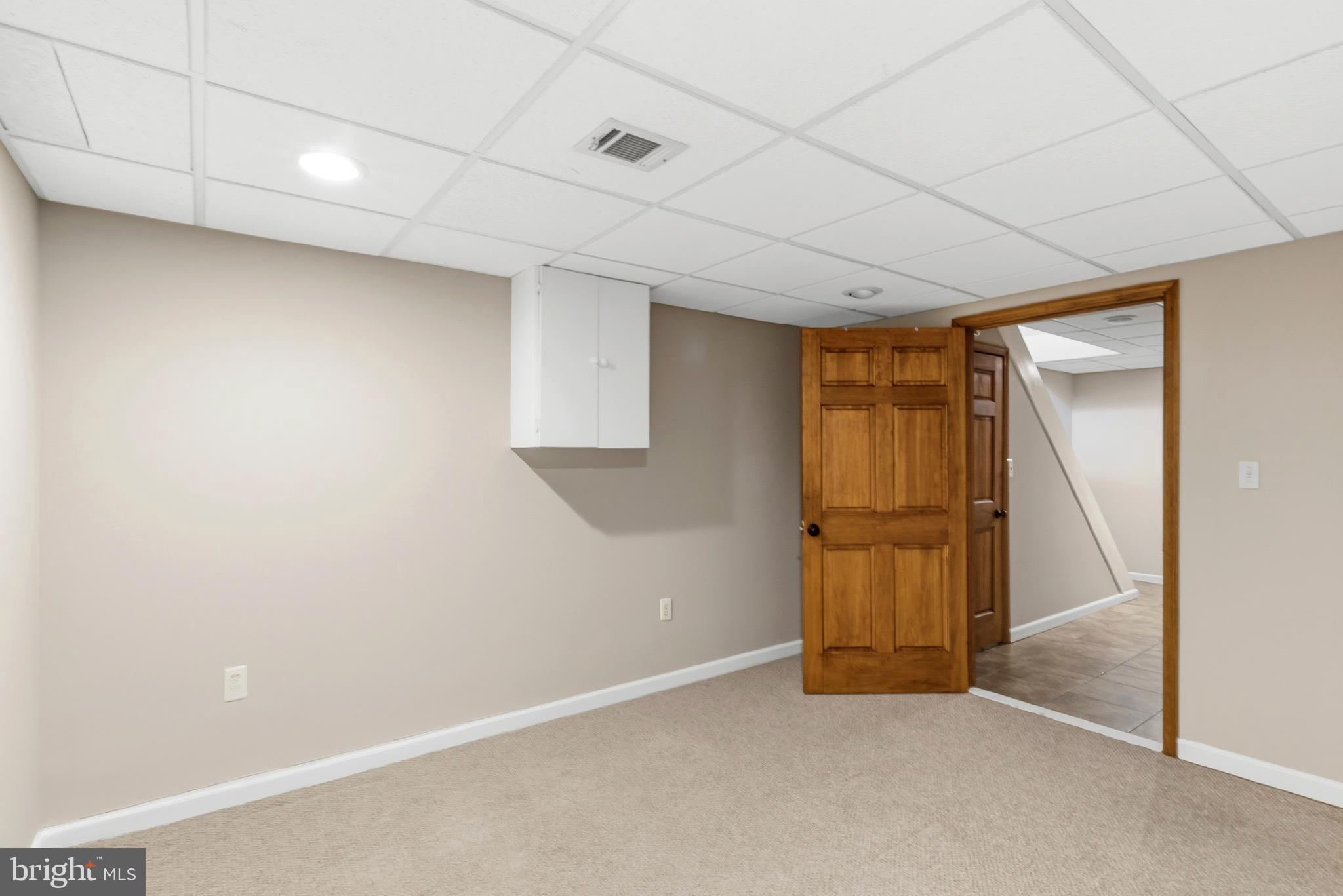 700 S ELLWOOD AVENUE